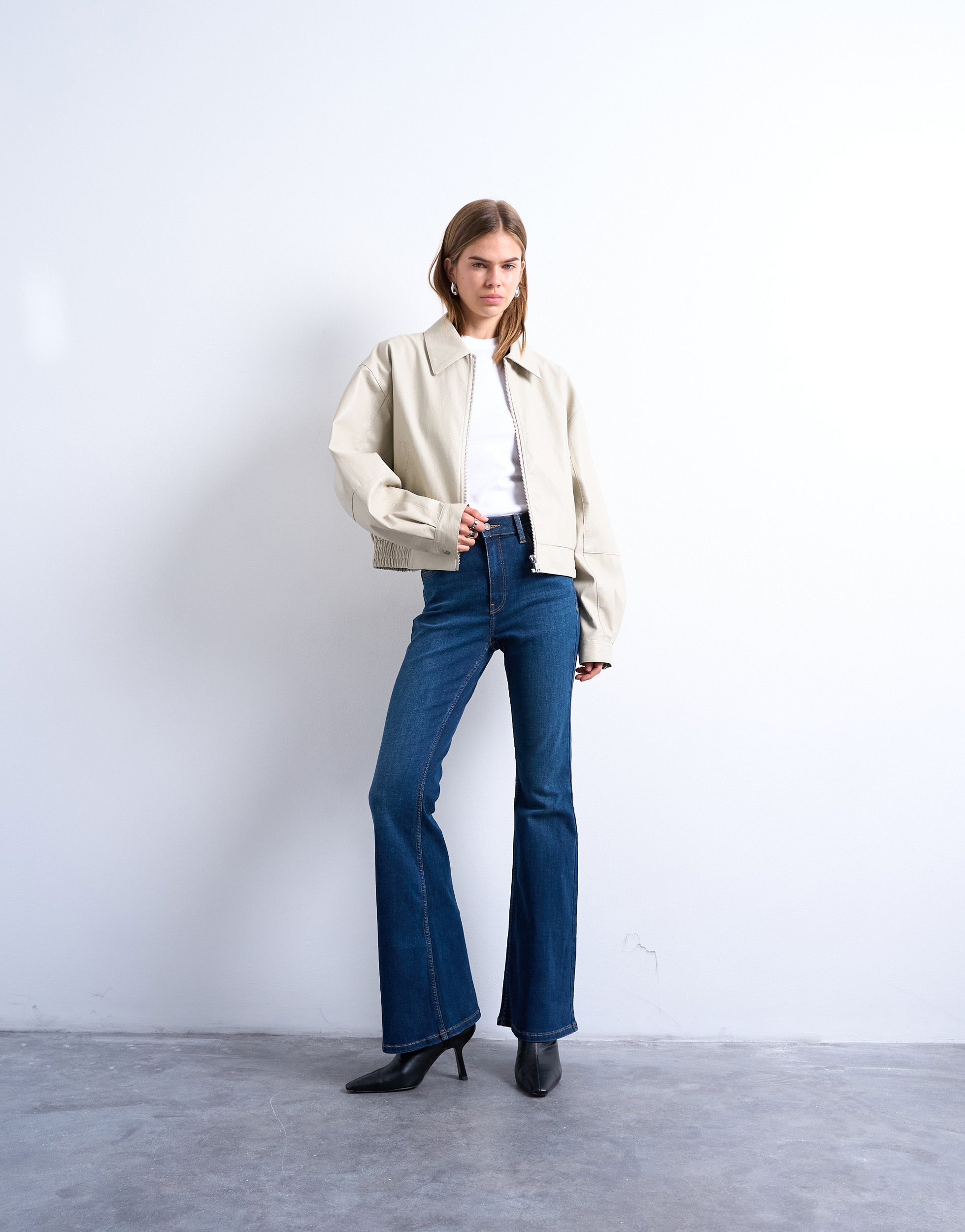 VERO MODA® TSJAMIE High rise Flared Fit Jeans