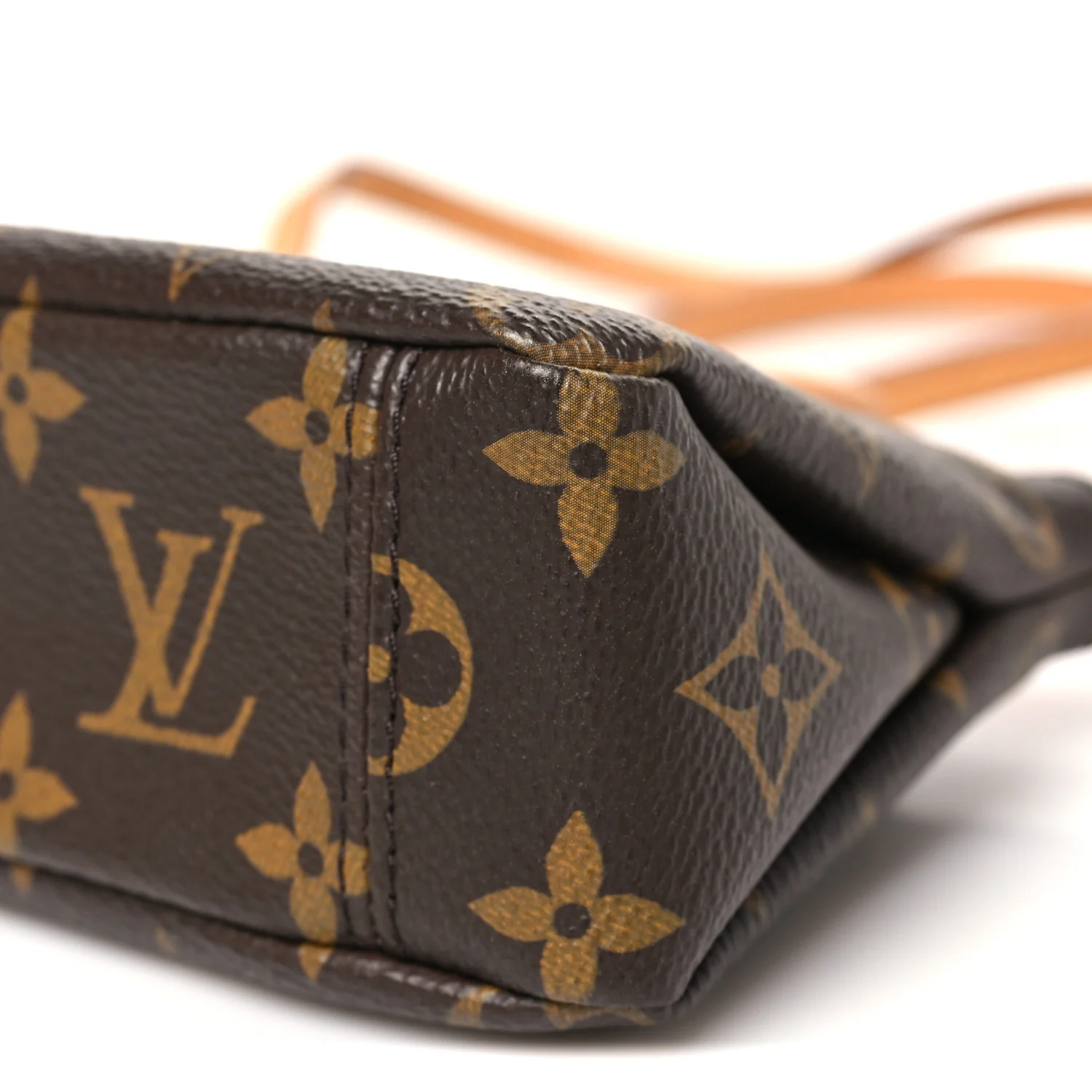 Monogram Nano Pallas Cherry