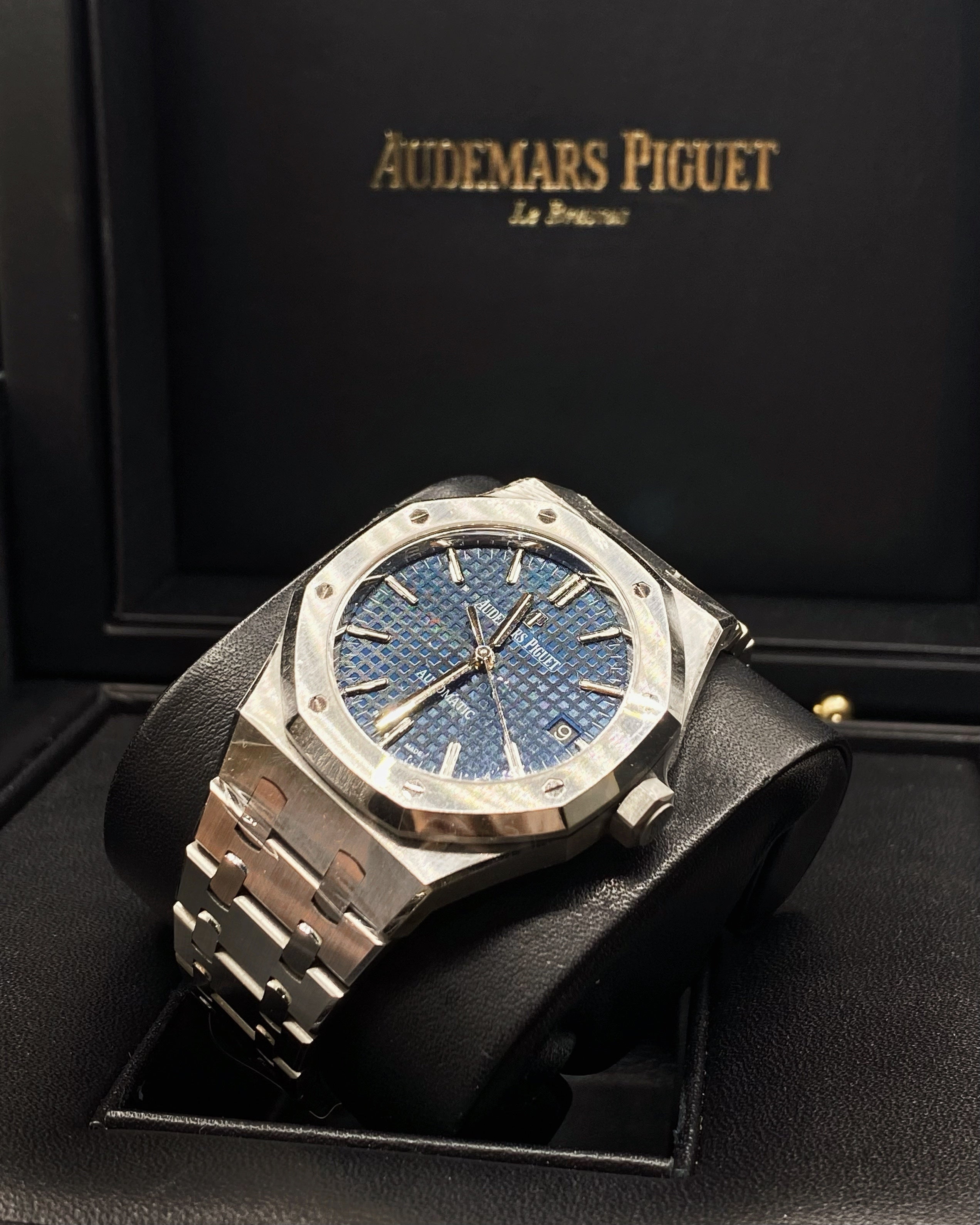 [Super Clone]Audemars Piguet Royal Oak Selfwinding Blue dial, 37mm, Stainless steel, 15450ST.OO.1256ST.03