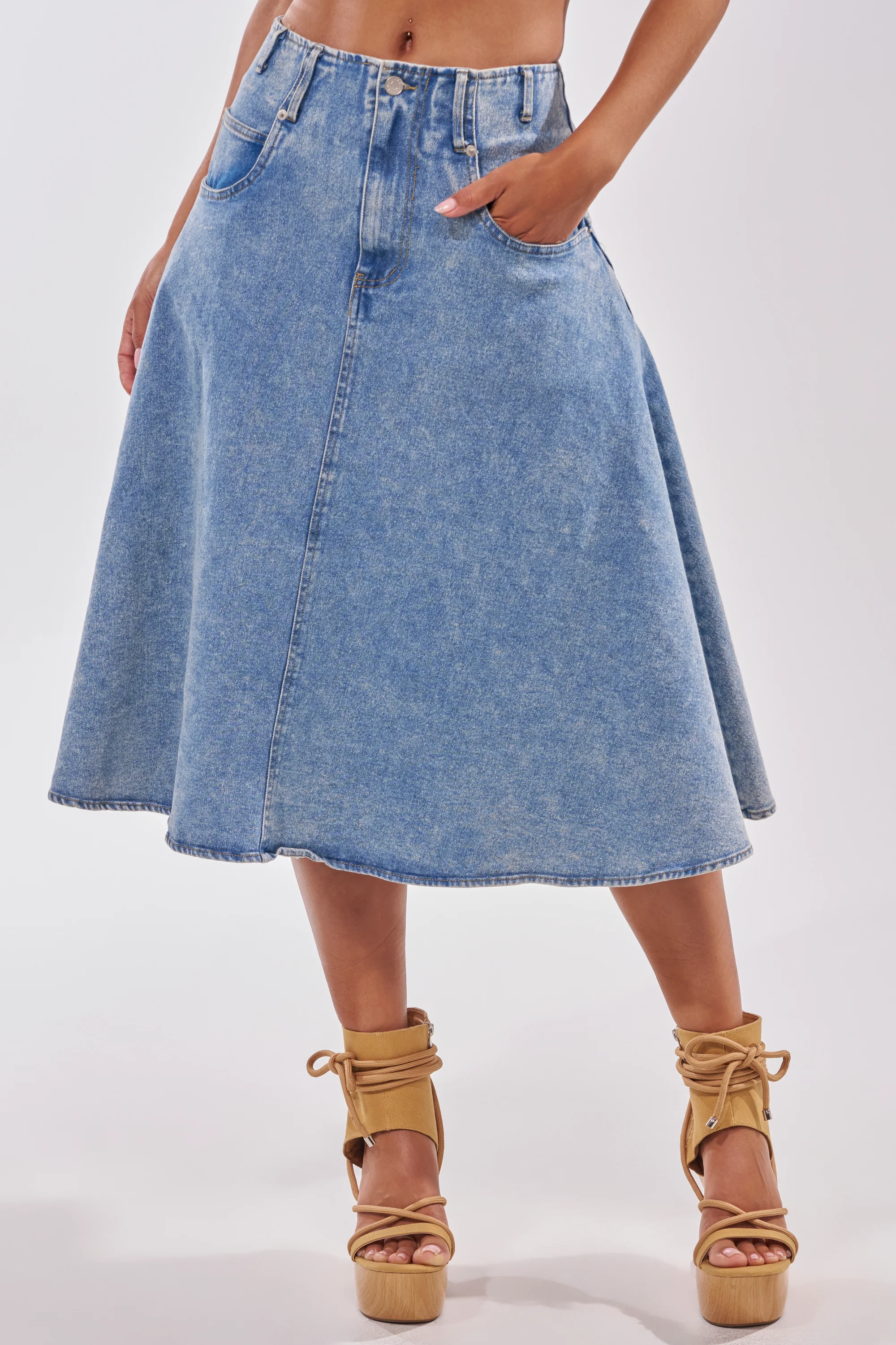 BRITNEY MIDI DENIM SKIRT - Akira Store