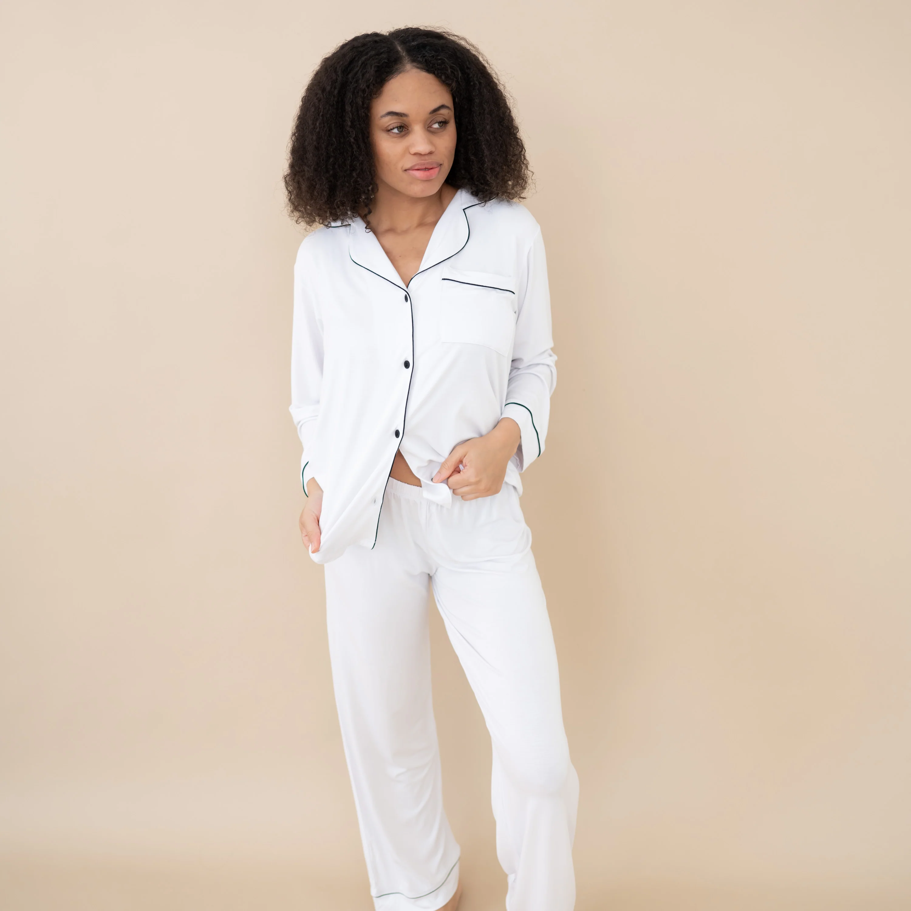 Women's Long Sleeve Pajama Set in Snow with Midnight Trim