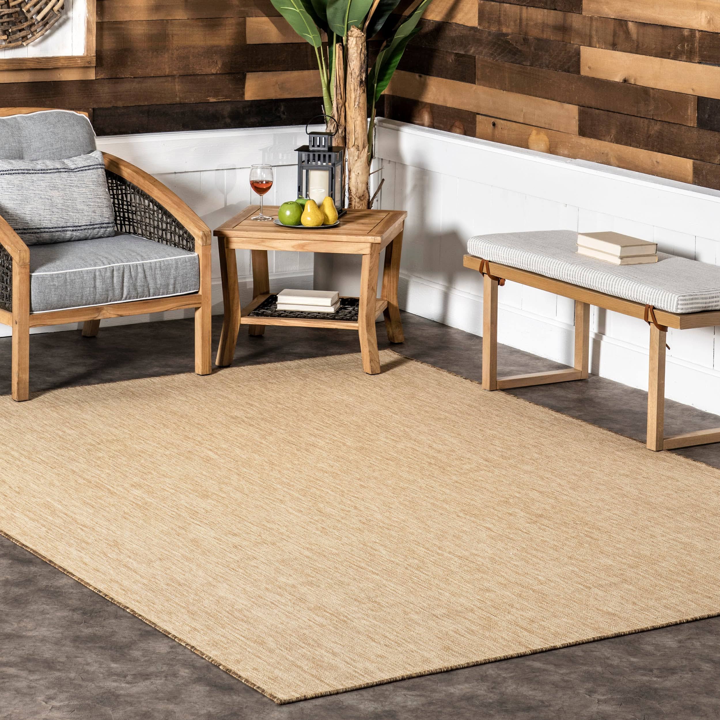 nuLOOM Nakia Transitional Indoor/Outdoor Area Rug 5' x 8' in Natural