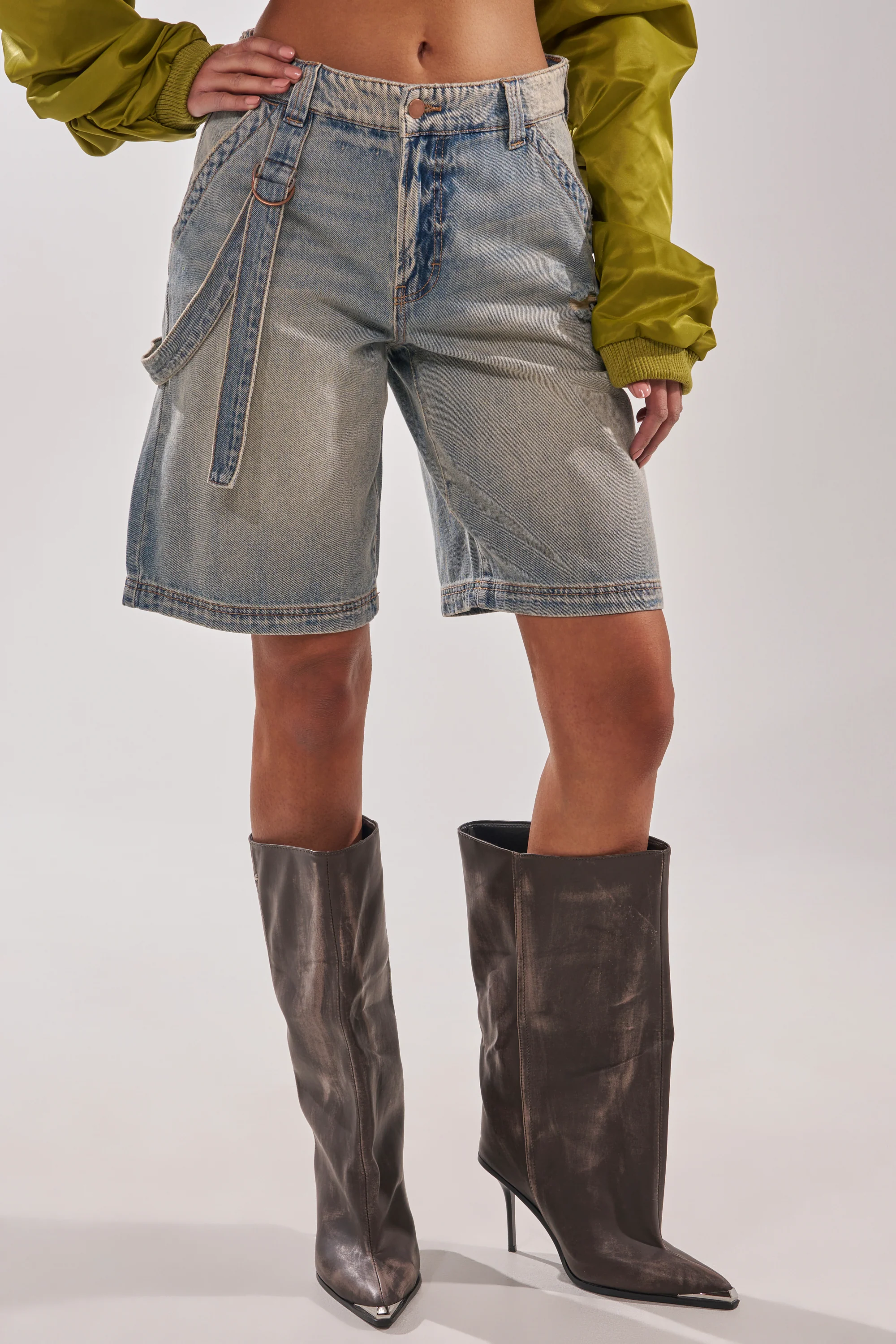 BABY ITS YOU DENIM SHORT - Akira Store