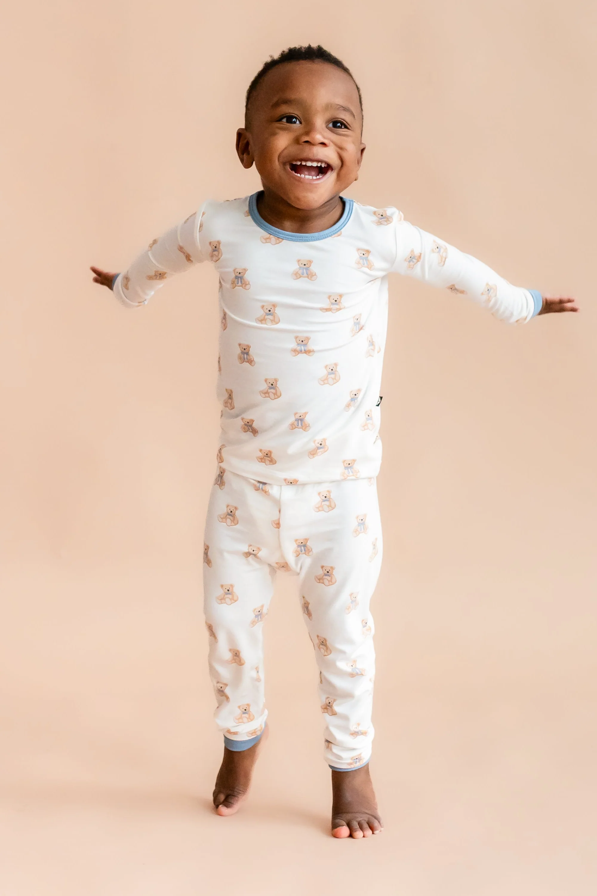 Long Sleeve Pajamas in Teddy Bear
