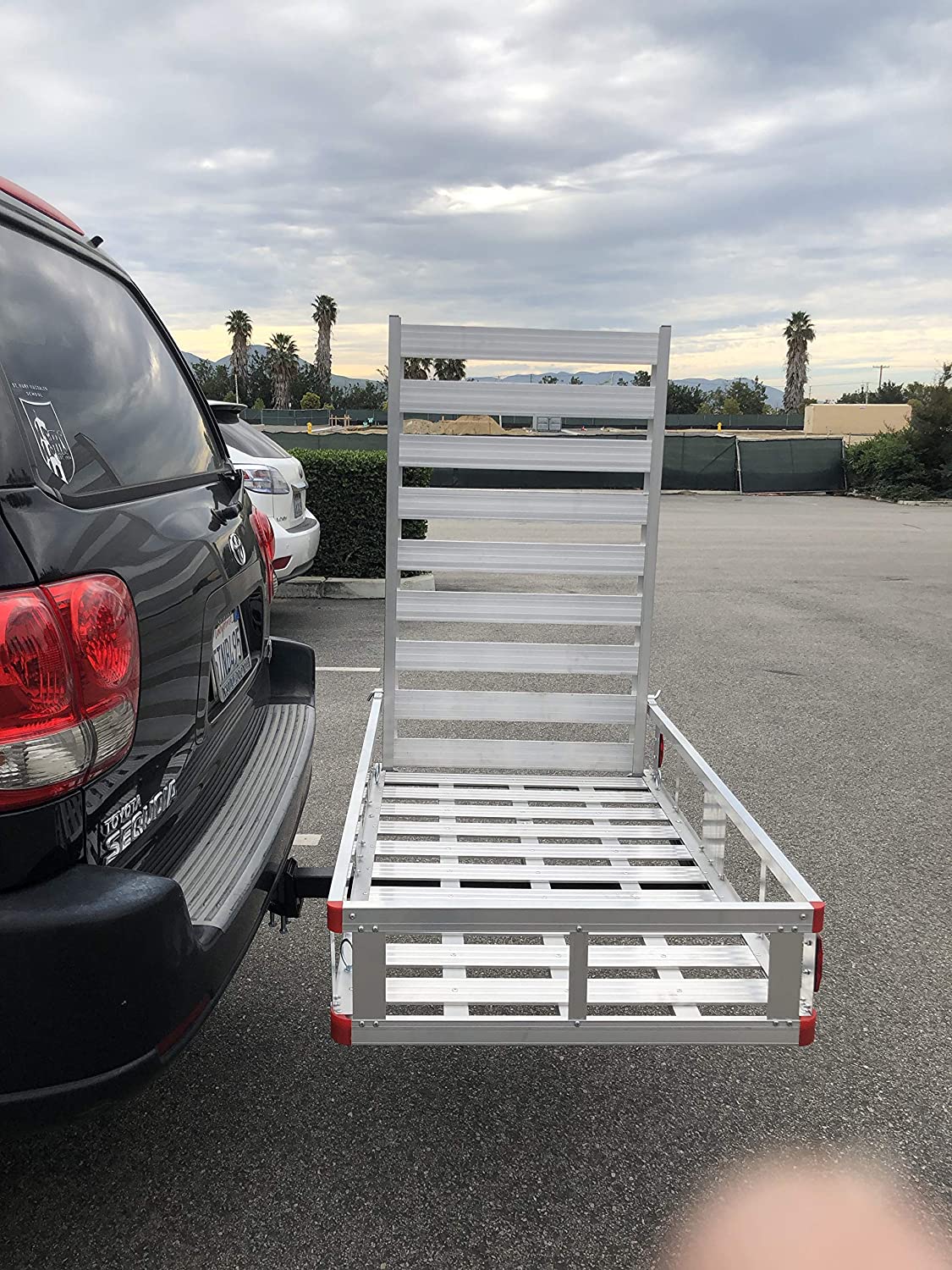 Porte-bagages d'attelage en aluminium 2025 80779 avec rampe de 119 cm (47 po), 1 unité
