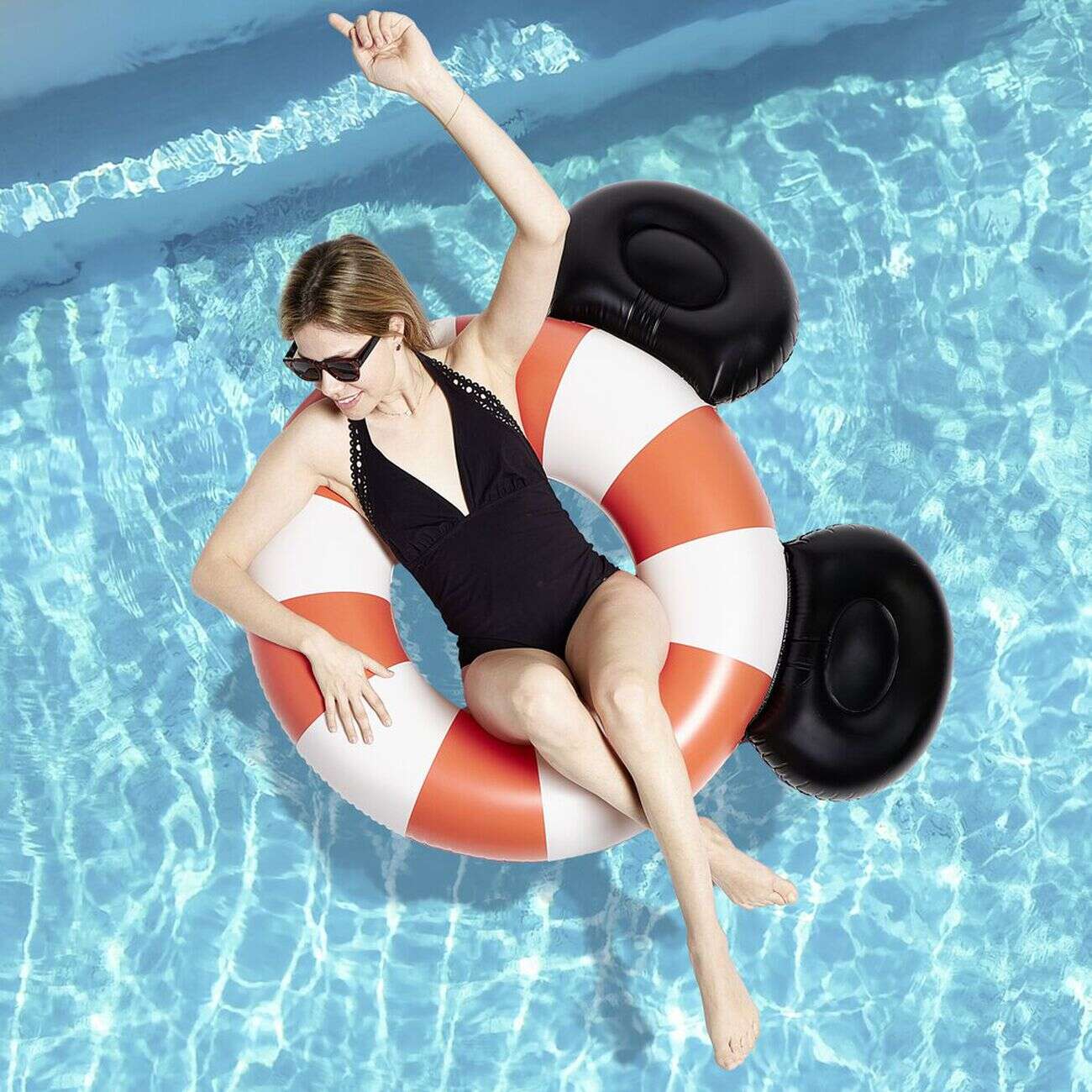 Bouée Disney Mickey avec oreilles rouge noir blanc Ø90cm