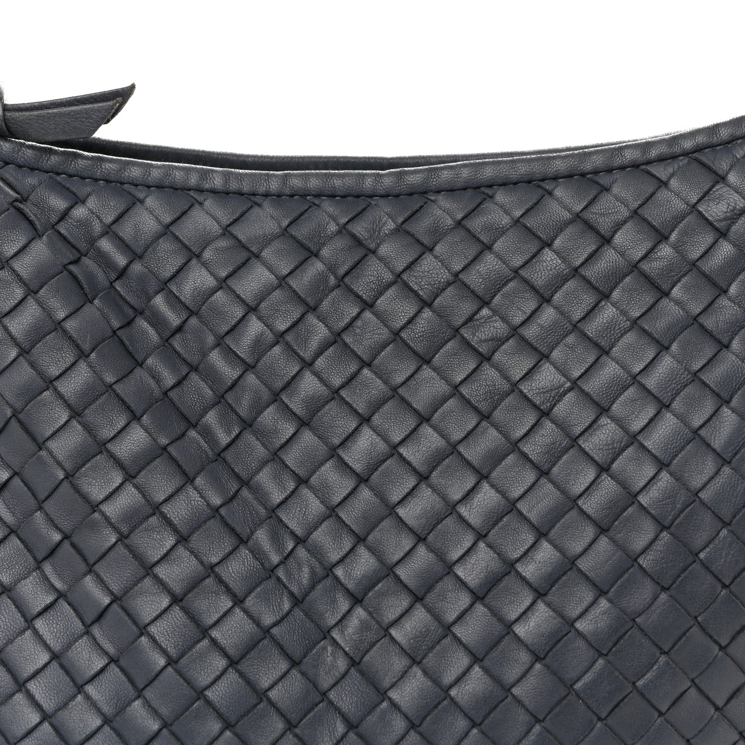 Nappa Intrecciato Medium Veneta Hobo Atlantic