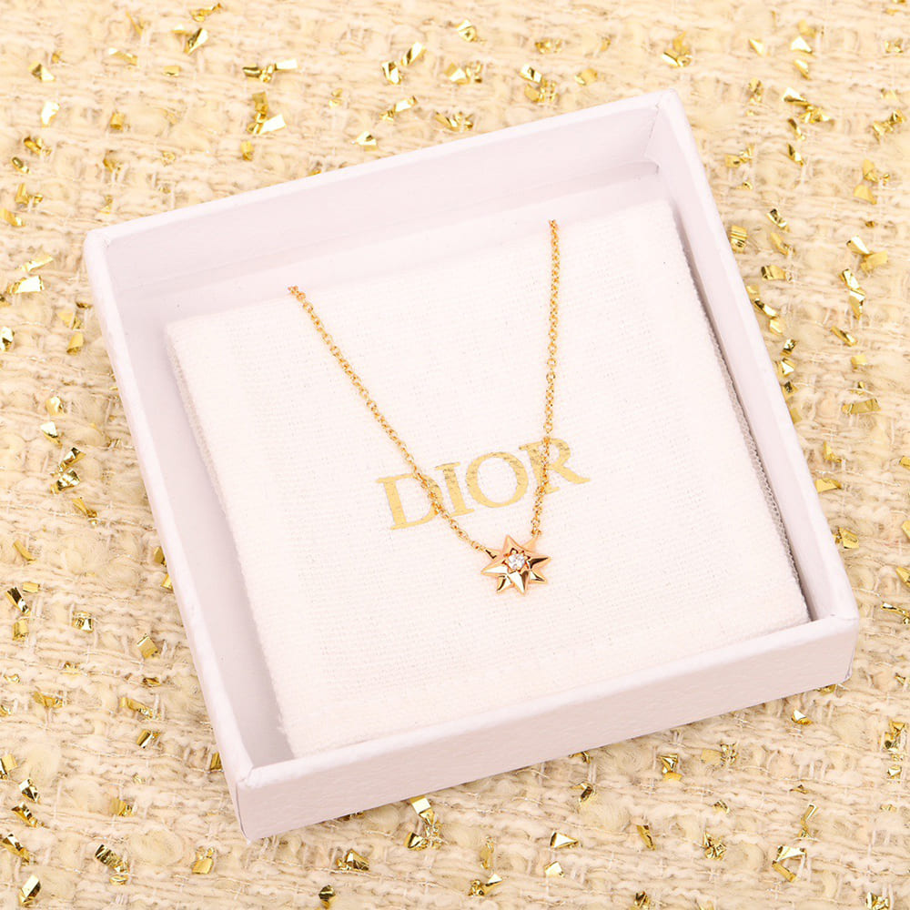 DIOR necklace