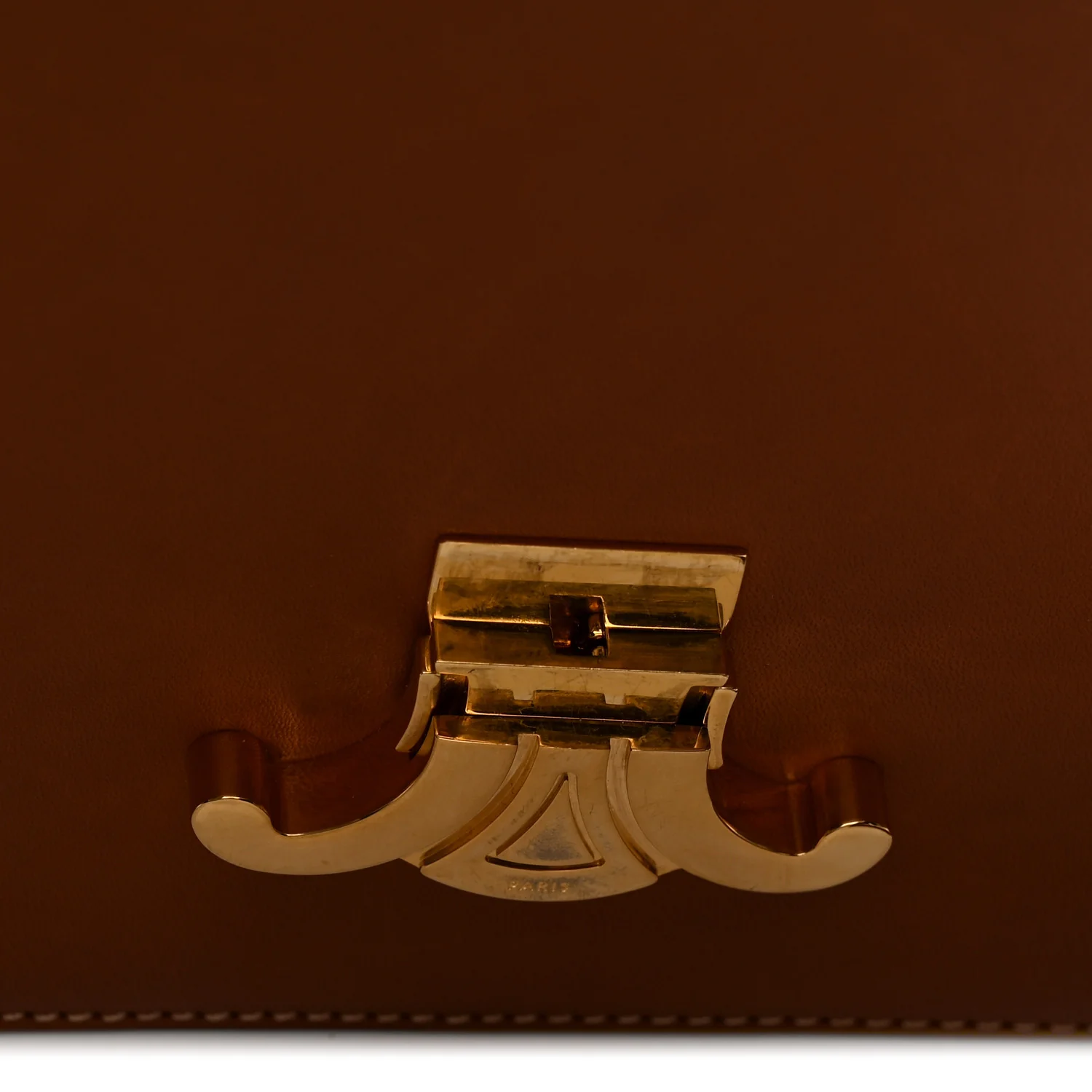 Natural Calfskin Medium Triomphe Tan