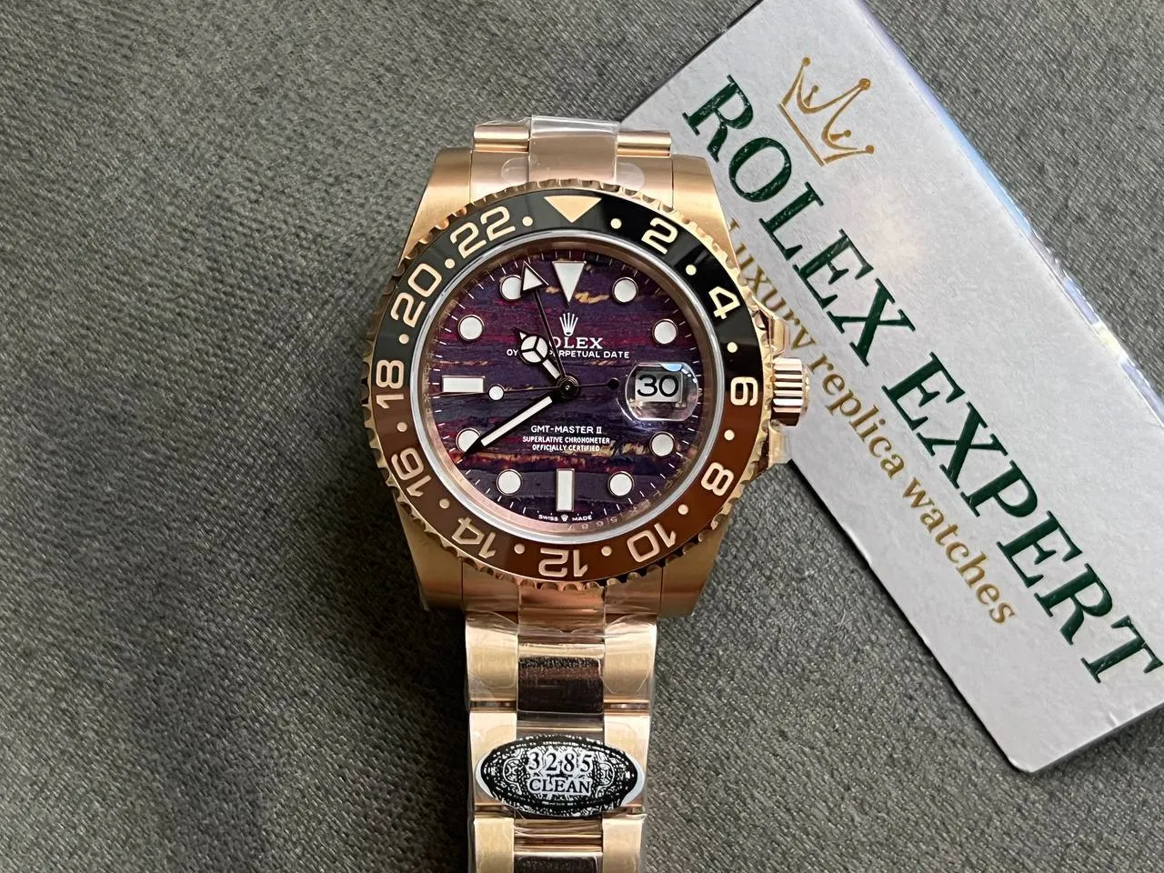 Superclone Rolex GMT-Master II 40 mm 126715CHNR Tiger Iron Dial