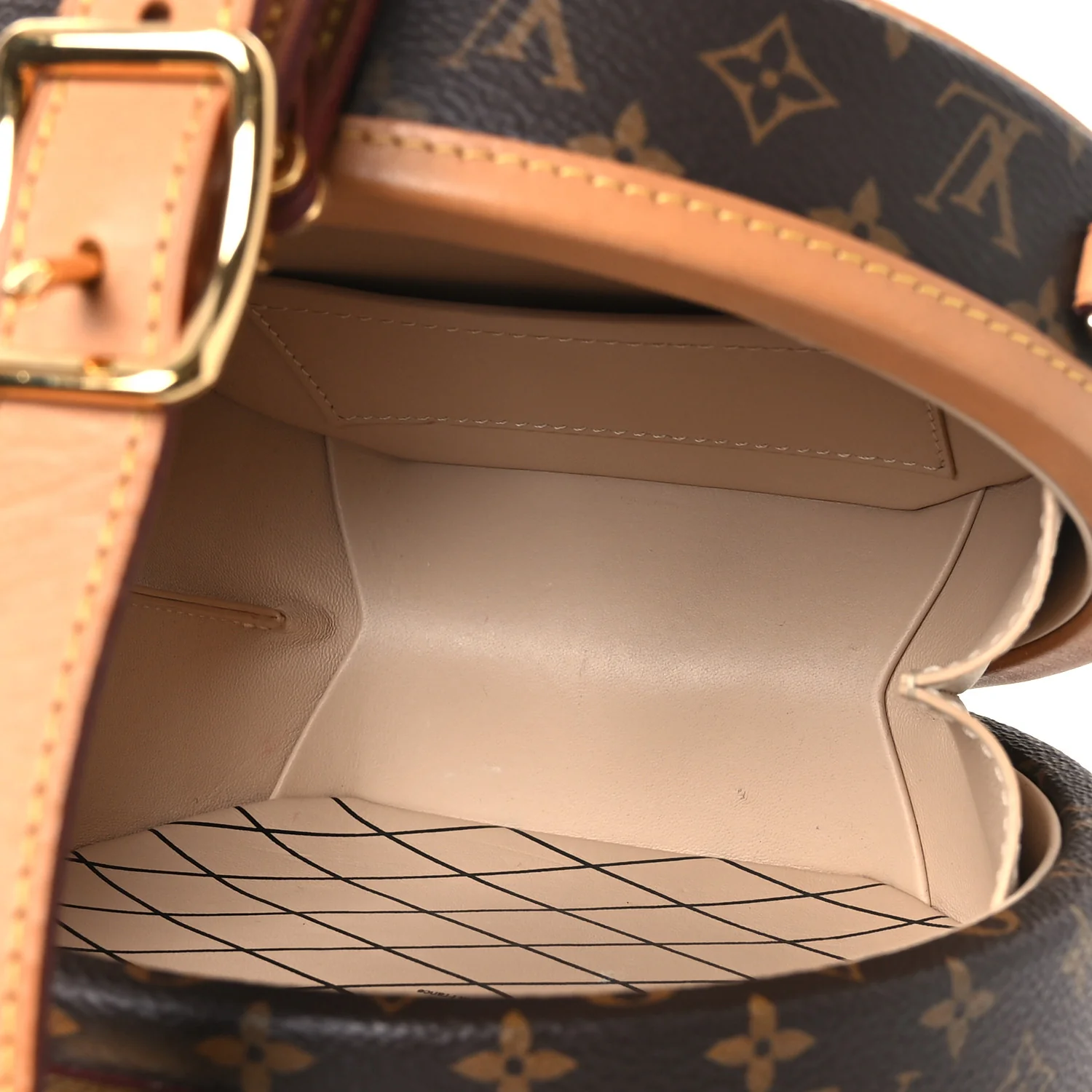 Monogram Petite Boite Chapeau