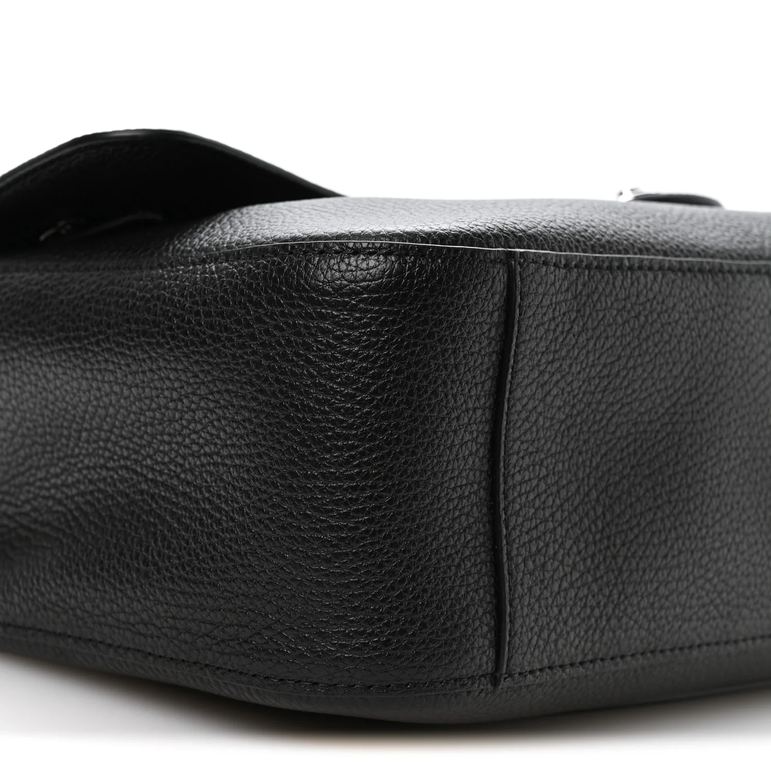 Grained Calfskin Small Souplissimo Maxi Flap Black
