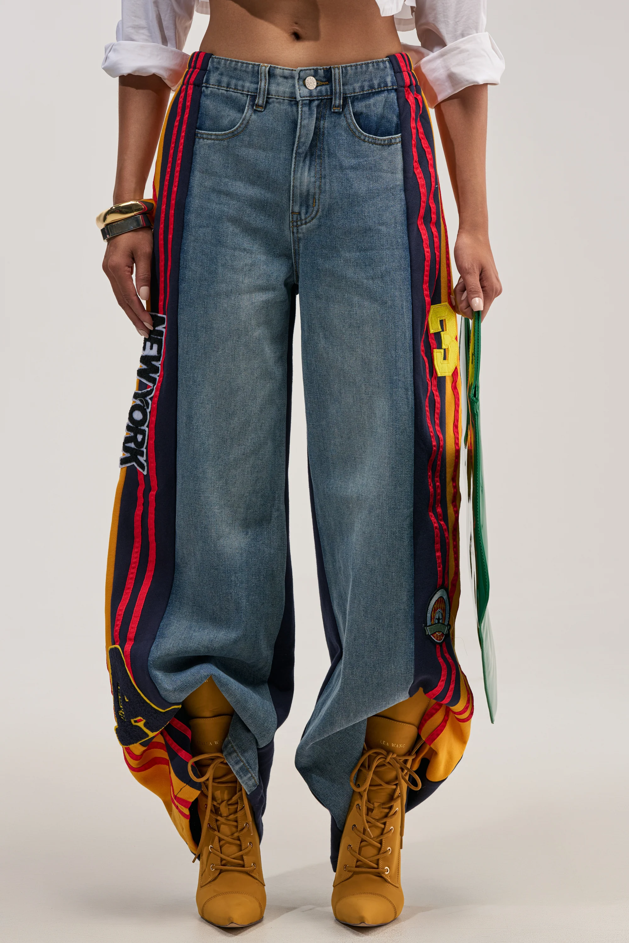 LIGHTS OUT TWO-IN-ONE JEANS - Akira Store