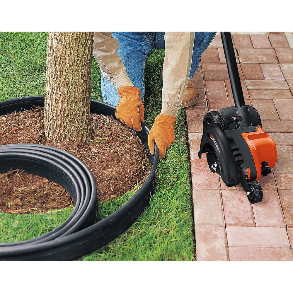 BLACK+DECKER LE750 12 Amp 2 - N - 1 Landscaper Edger & Trencher