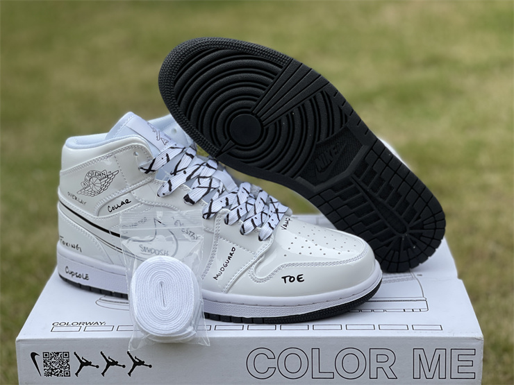 Air Jordan 1 Mid “Schematic”