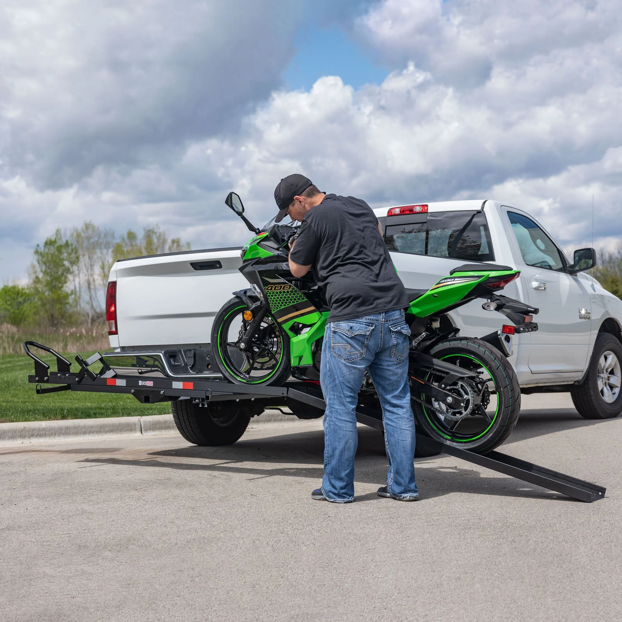 Black Widow MCC - 600 Heavy Duty Steel Motorcycle Carrier