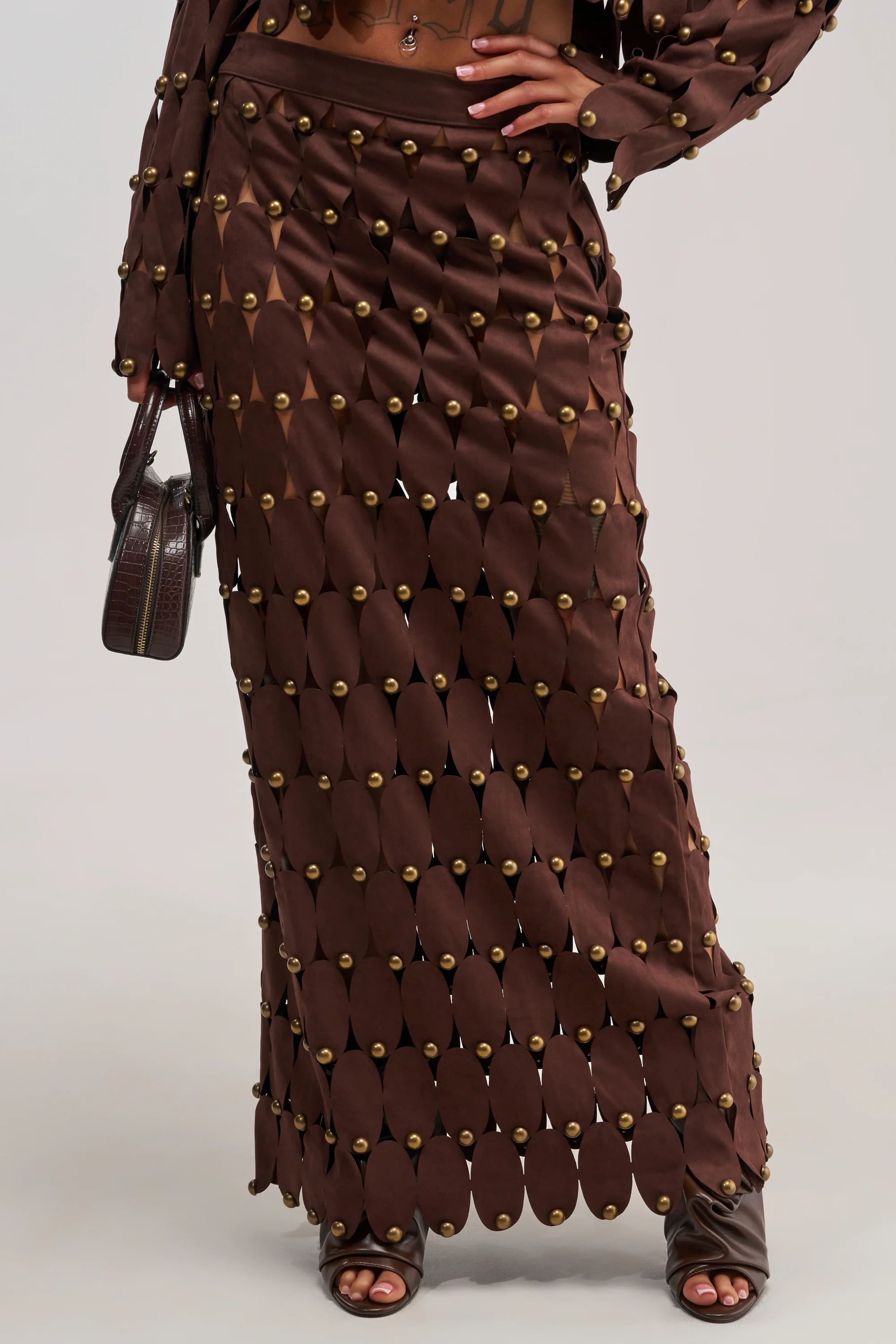 THE SNEAK PEEK STUDDED SUEDE MIDI SKIRT - Akira Store
