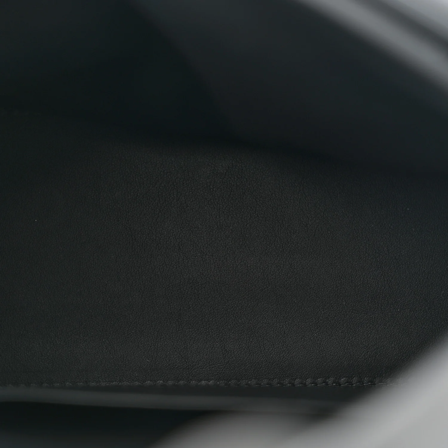 Togo Swift Medor Bag Black