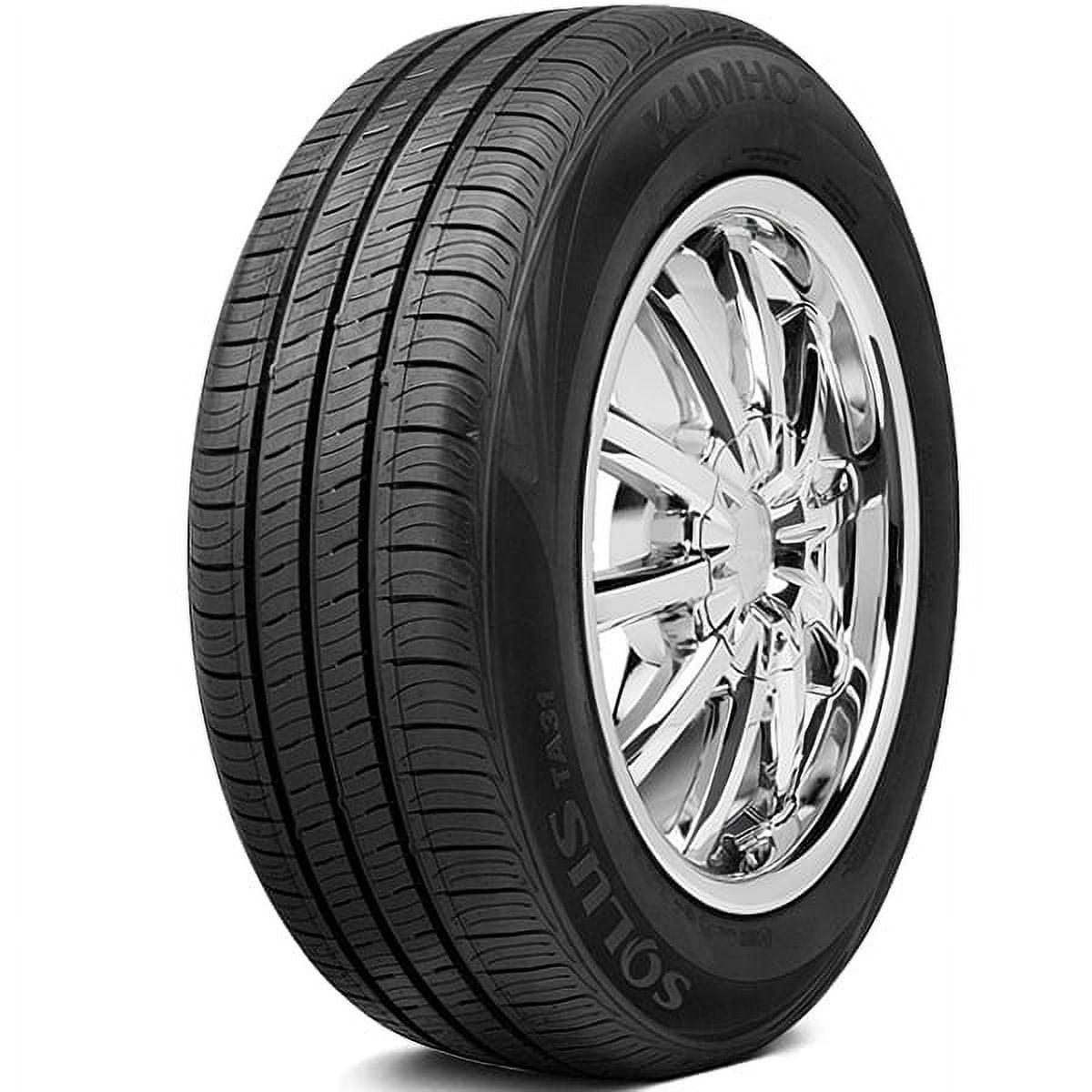 Kumho Solus TA31 205/55R16 91H All-Season Touring Tire