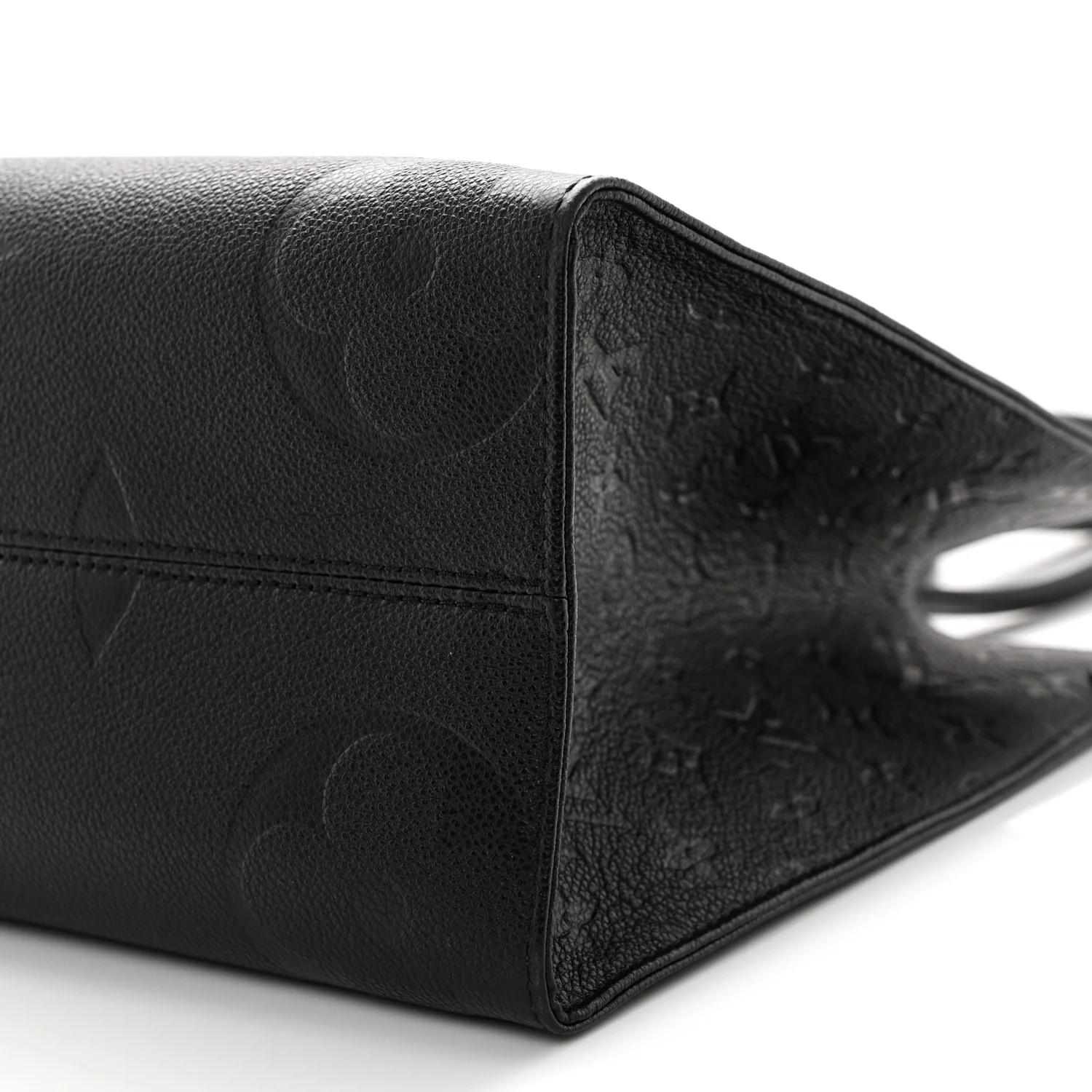 Empreinte Monogram Giant Onthego MM Black