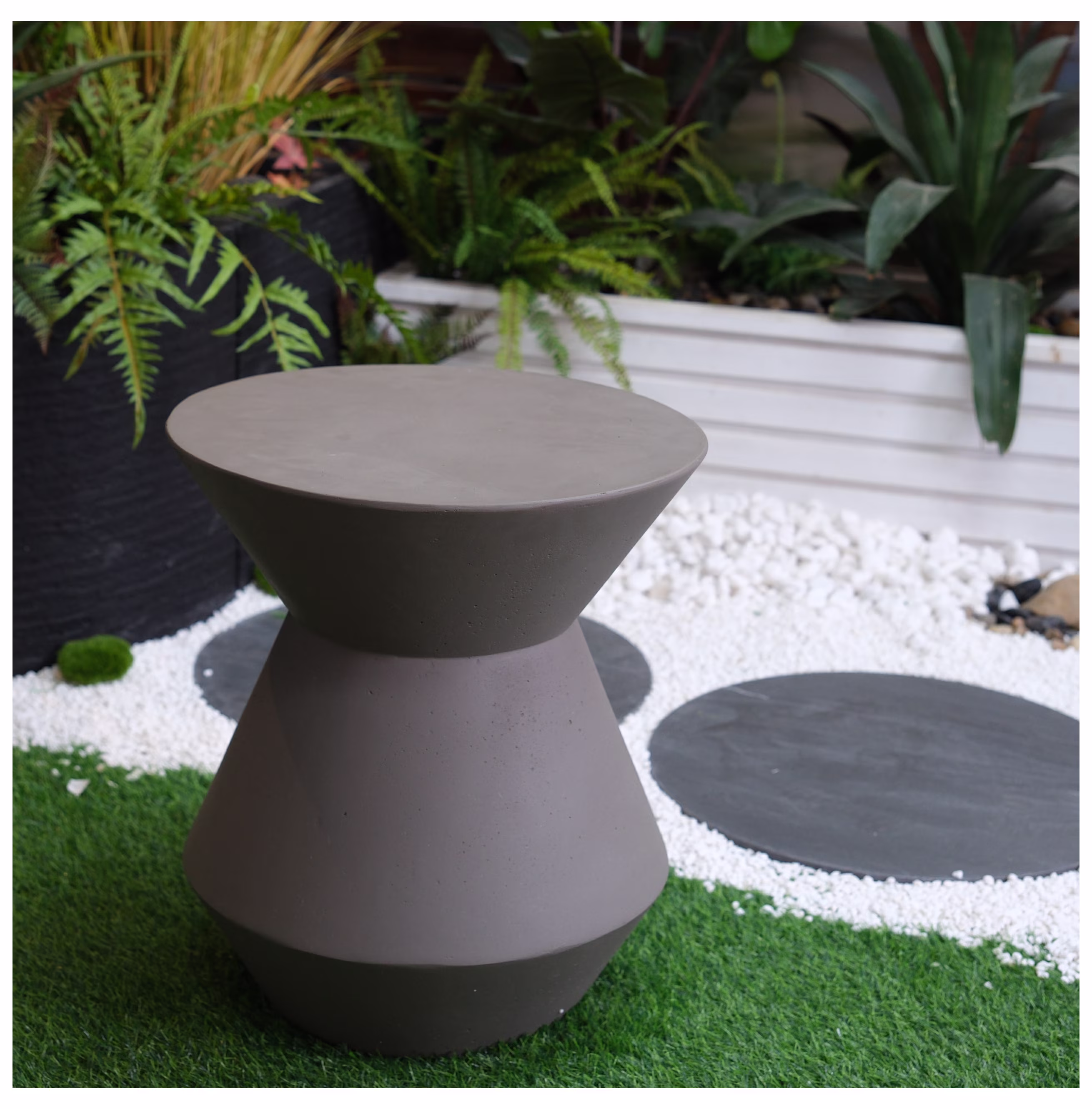 Faux Terrazzo Accent Table, 18.1 Garden Stool - Modern Outdoor Side Table for Patio, Plant Stand, Indoor Decor
