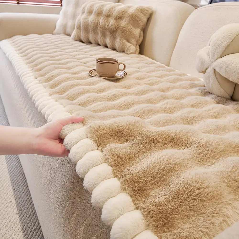 Soft Faux Rabbit Plush Thick Skin-Friendly Non-Slip Couch Cover