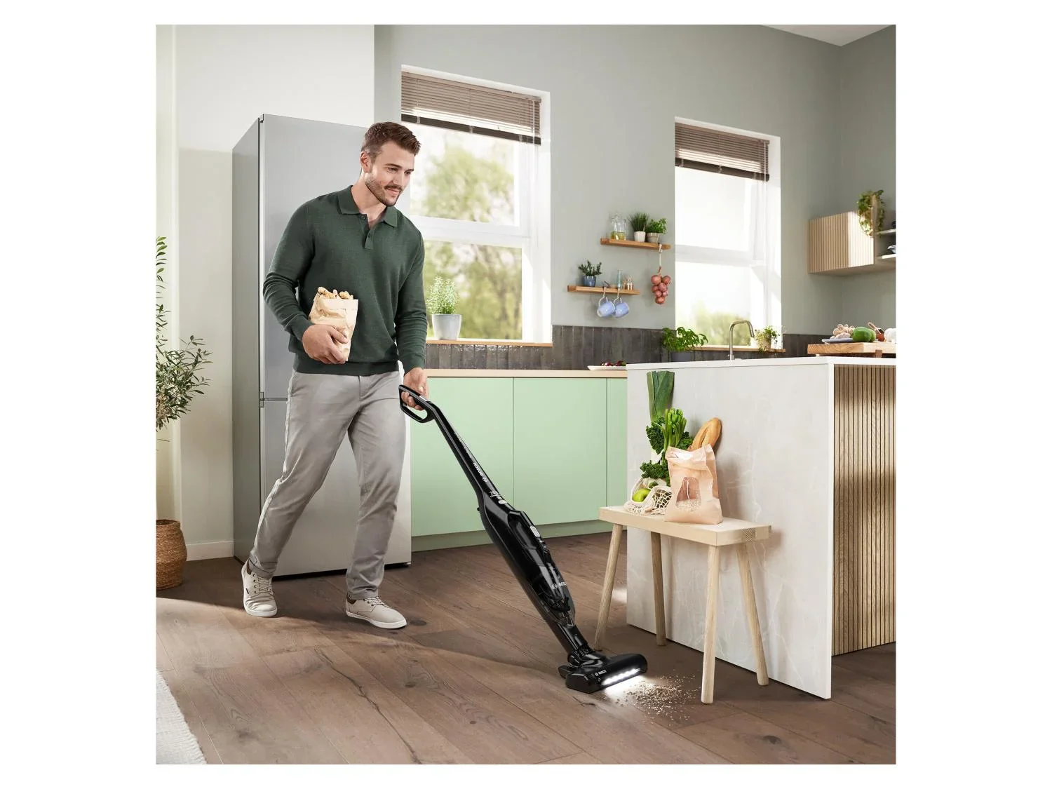 BOSCH Aspirateur rechargeable, Readyy'y 20 V 2 en 1