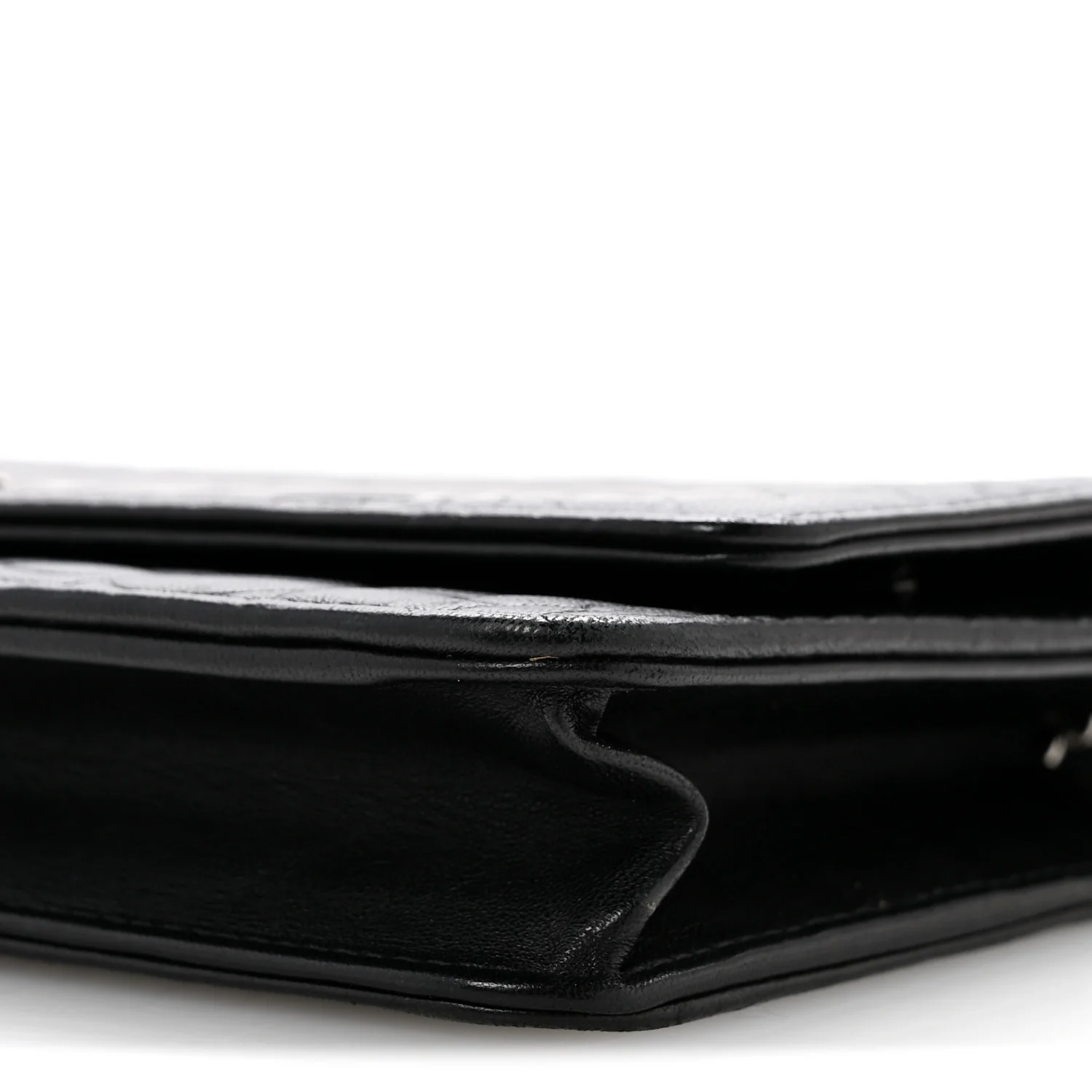Lambskin Camellia Embossed Wallet On Chain WOC Black
