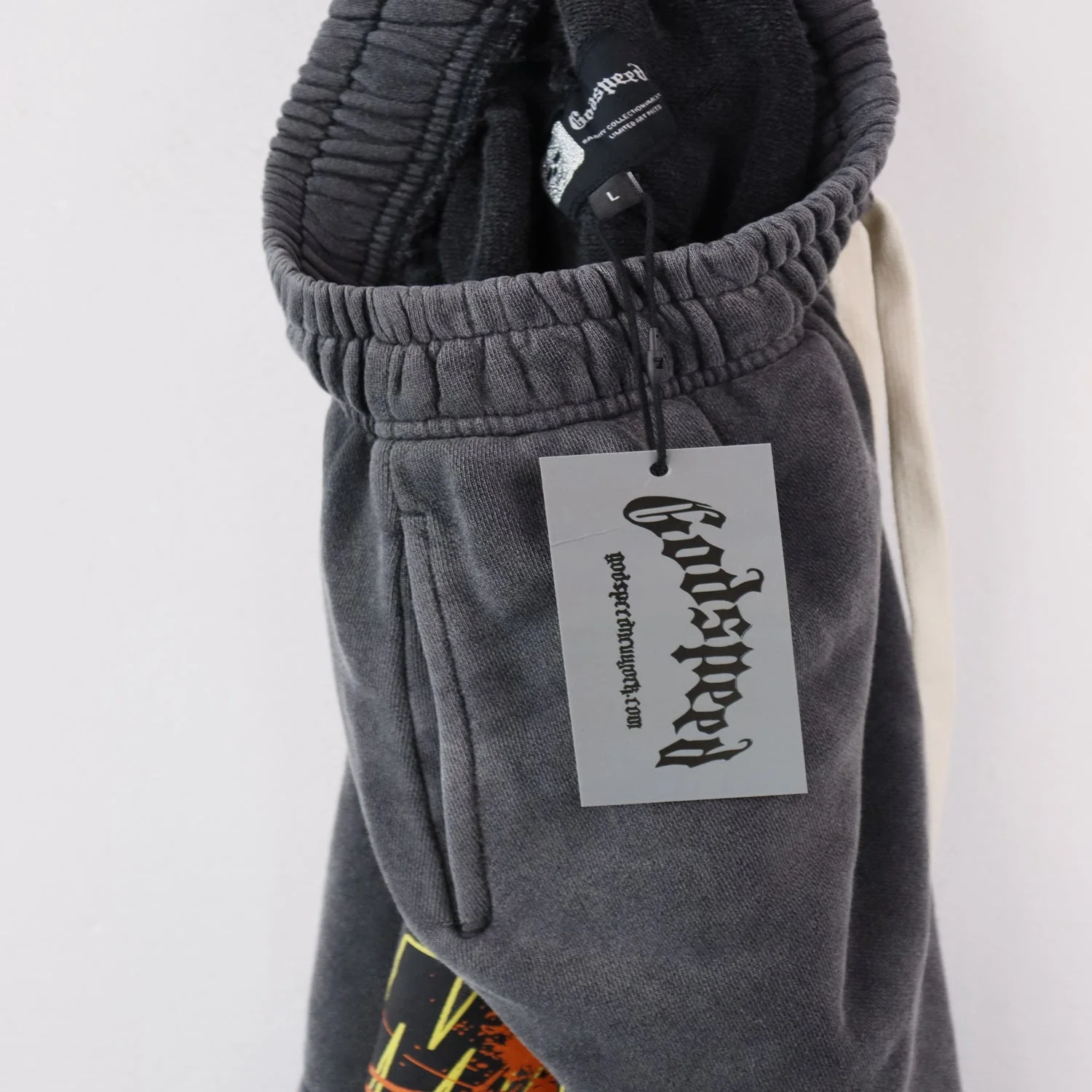NEW Shorts 8780