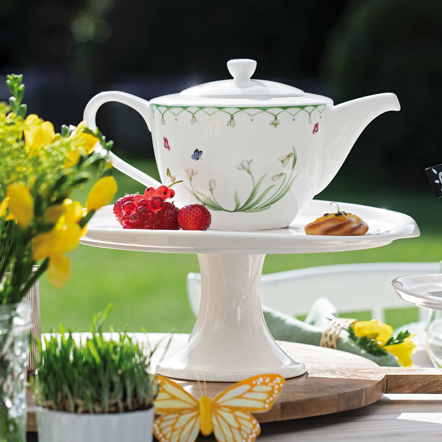 Colourful Spring Teapot - Green, 40.6 oz, Premium Porcelain