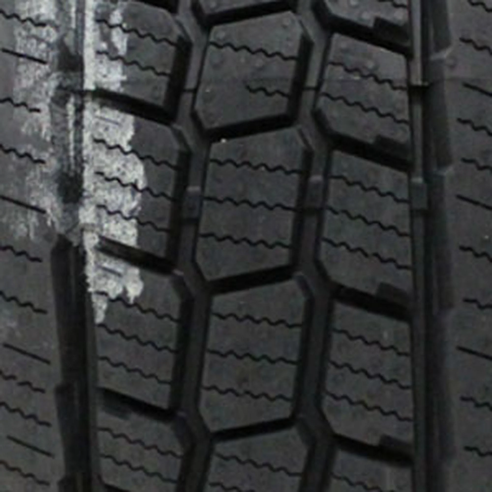 Set of 2 Mastercraft Courser HXT LT245/75R16 120/116R E Tires