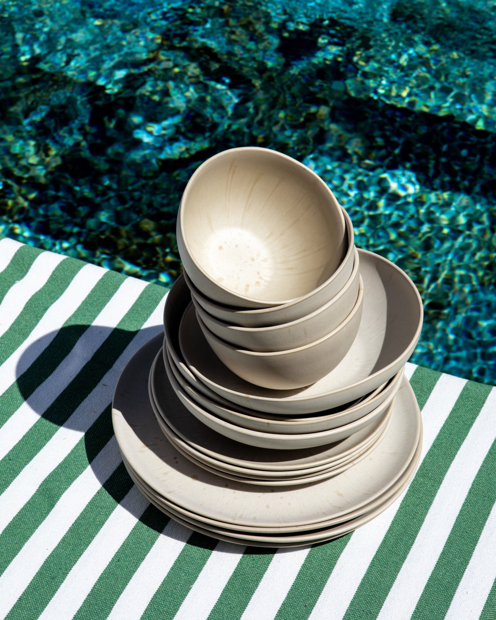 SINTRA - TABLEWARE SET SAND 16 PIECES