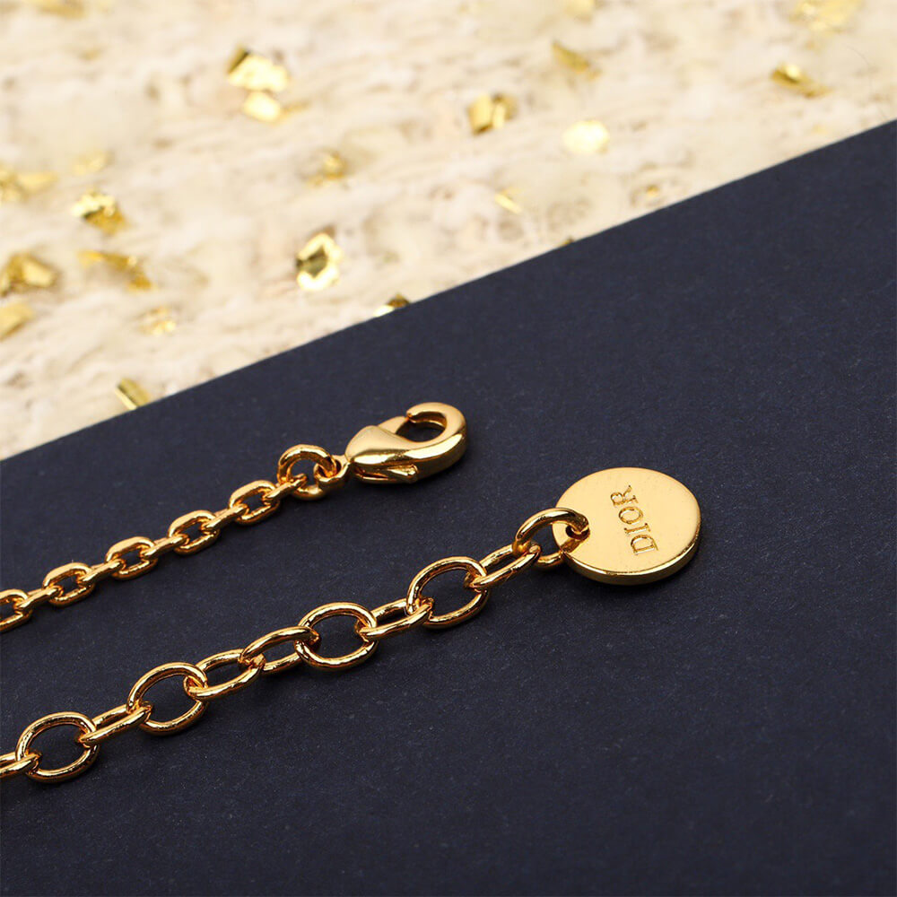 DIOR PEARL NECKLACE