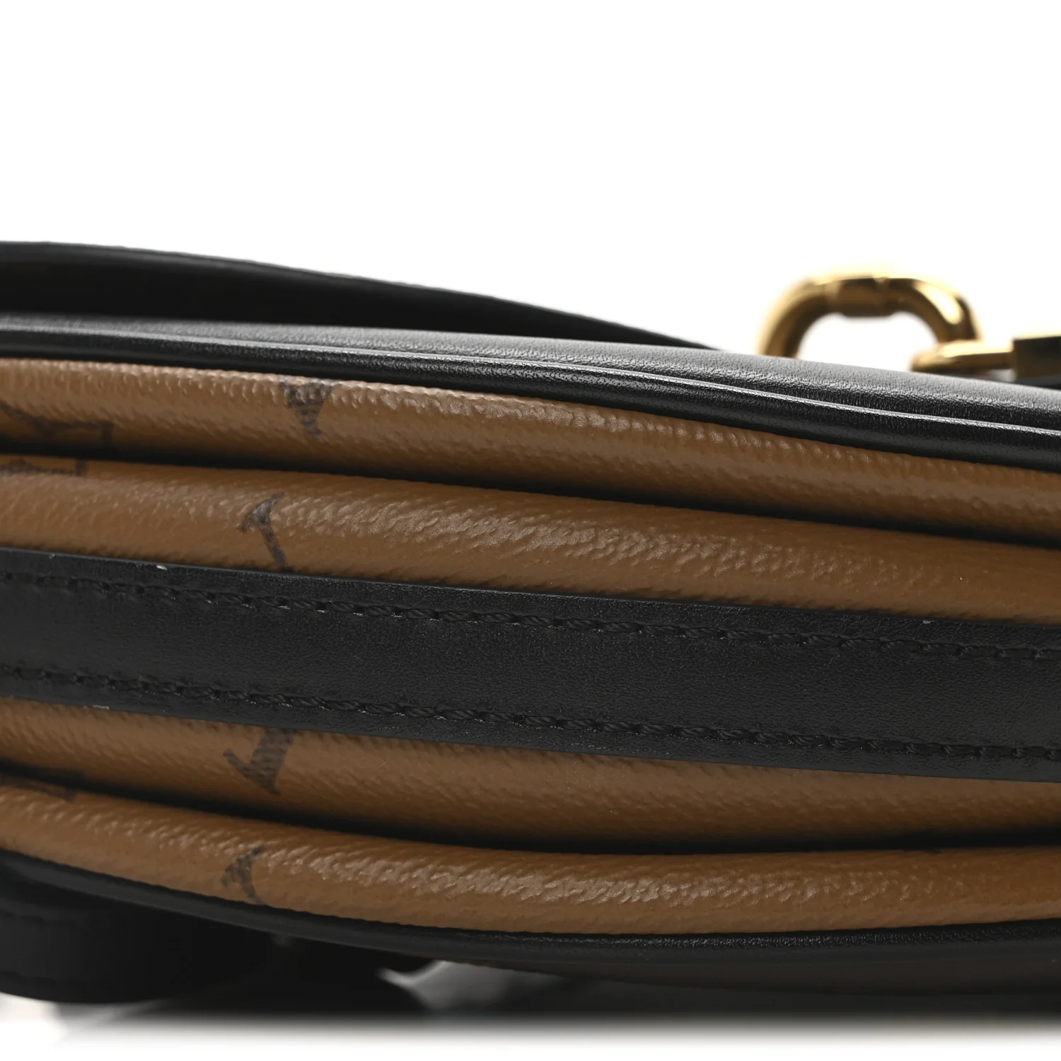 Reverse Monogram Chantilly Lock Black