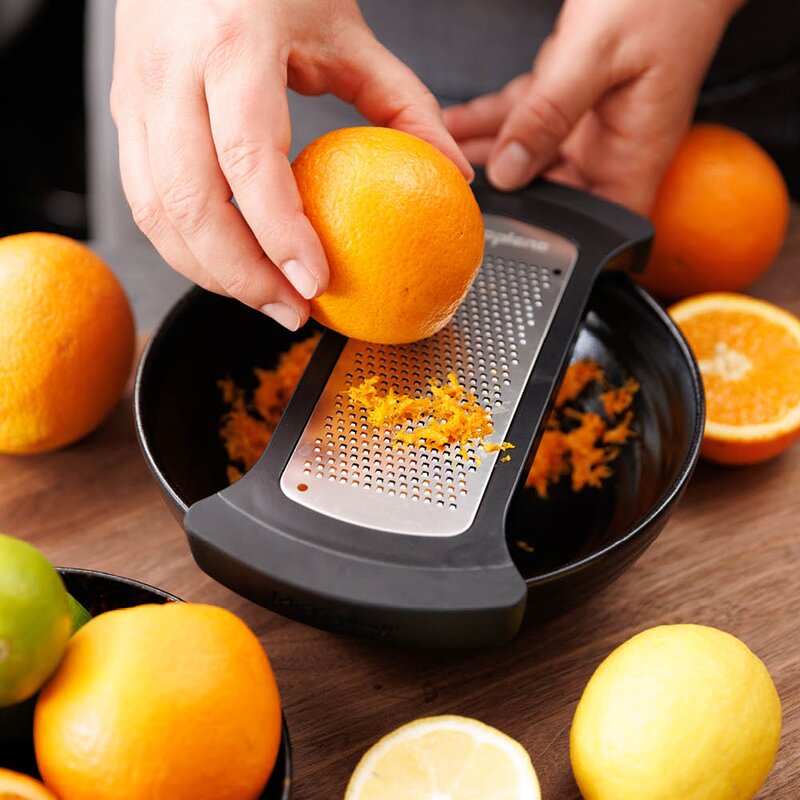 Bowl Grater rivjern til skål fint svart