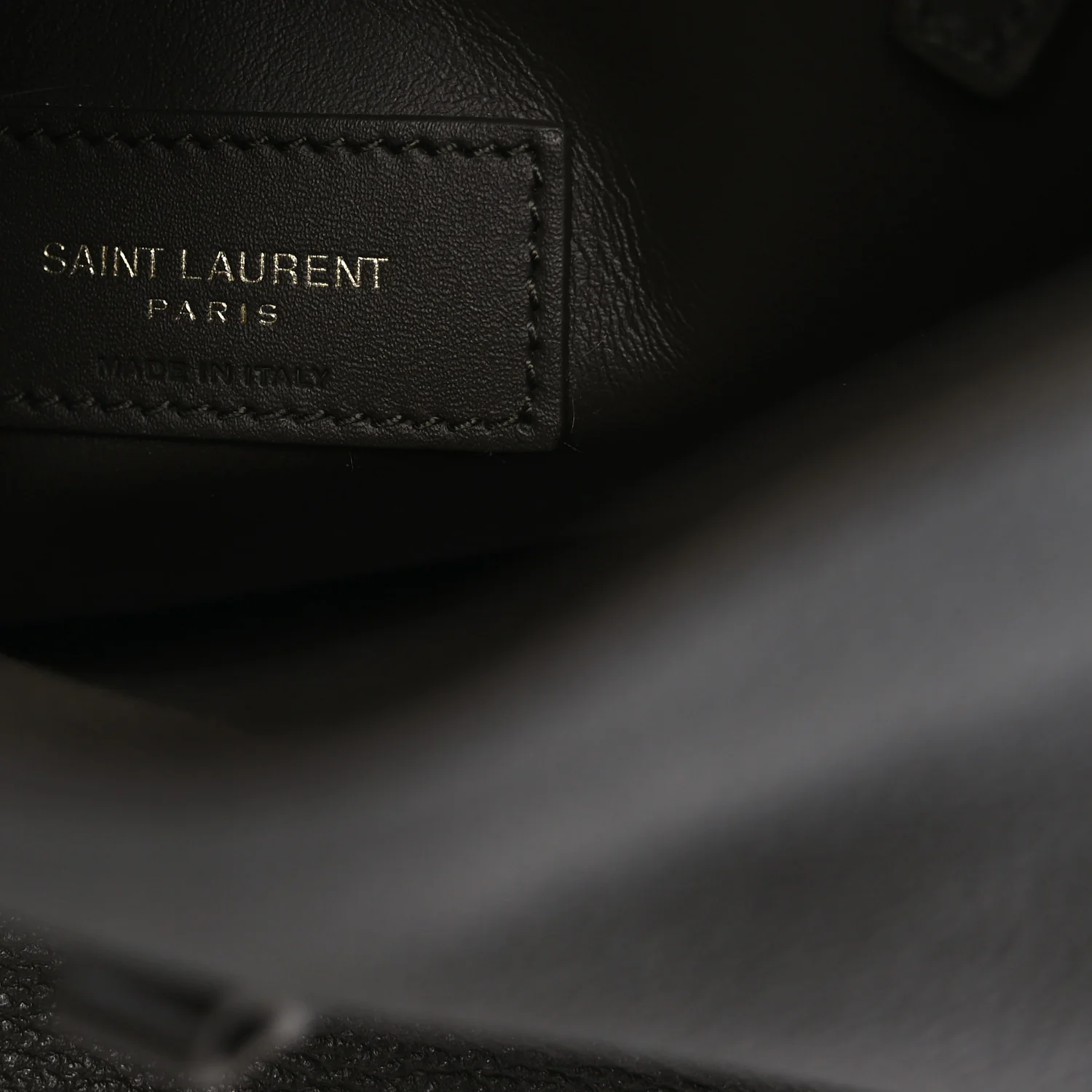 Smooth Calfskin Small Le 5 A 7 Soft Hobo Light Musk