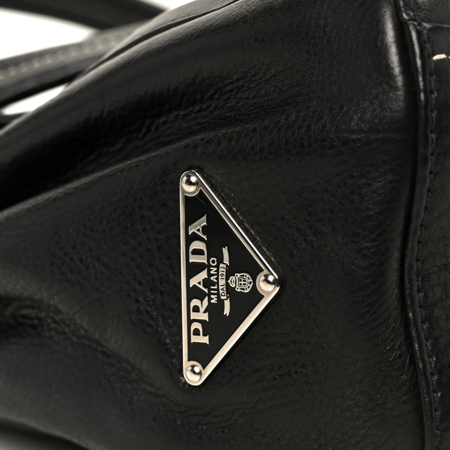 Calf Pocket Shoulder Bag Black