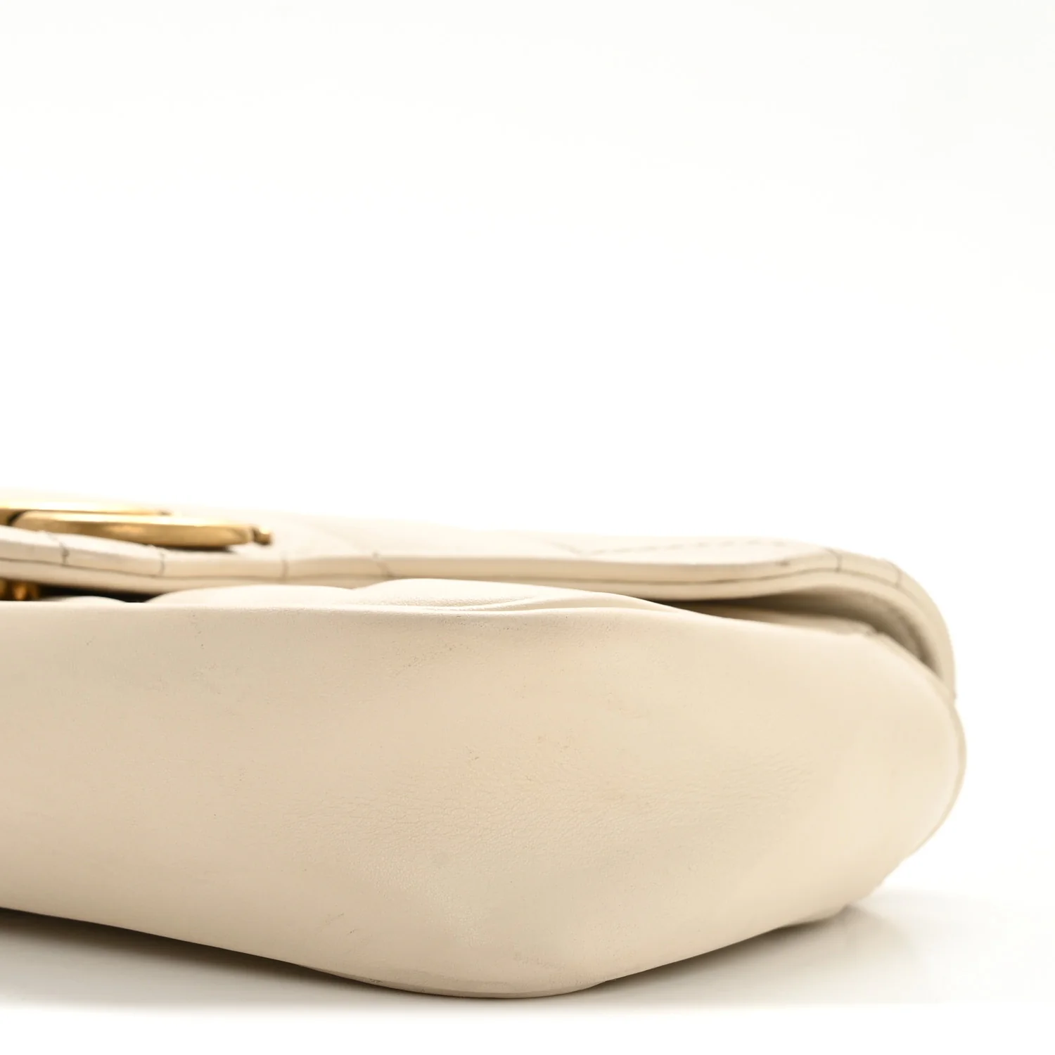 Calfskin Matelasse Super Mini GG Marmont Shoulder Bag White