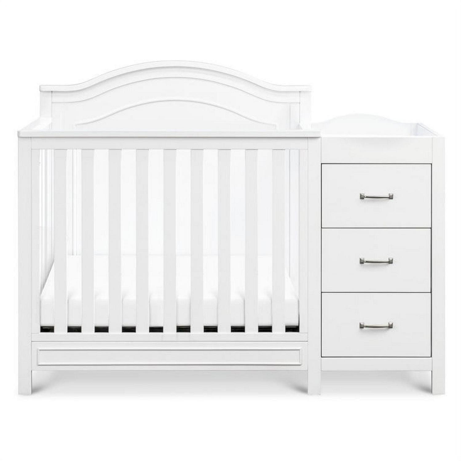Davinci Charlie 4 - in - 1 Convertible Mini Crib & Changer in White