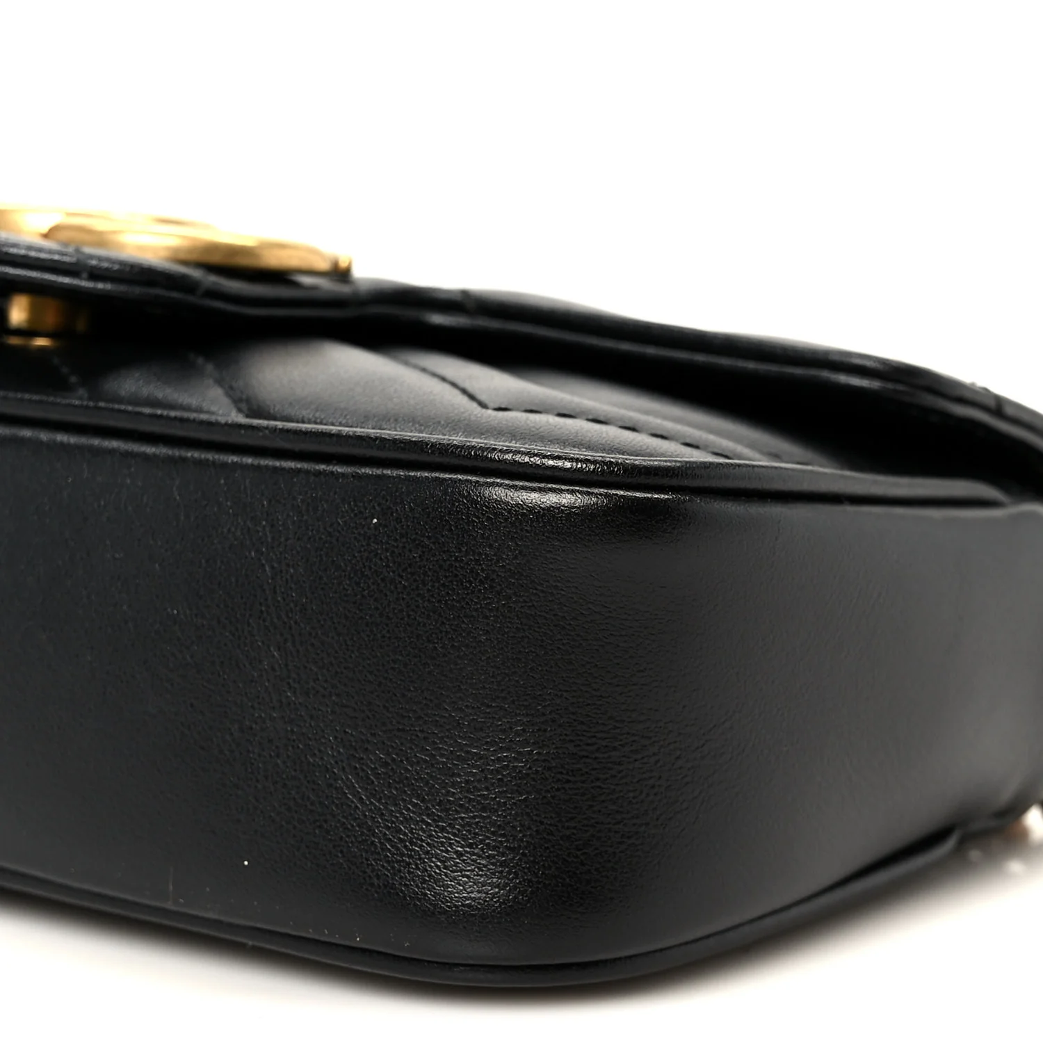 Calfskin Matelasse Super Mini GG Marmont Shoulder Bag Black