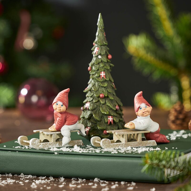 Carl & Joanne nisser med juletre 16 cm