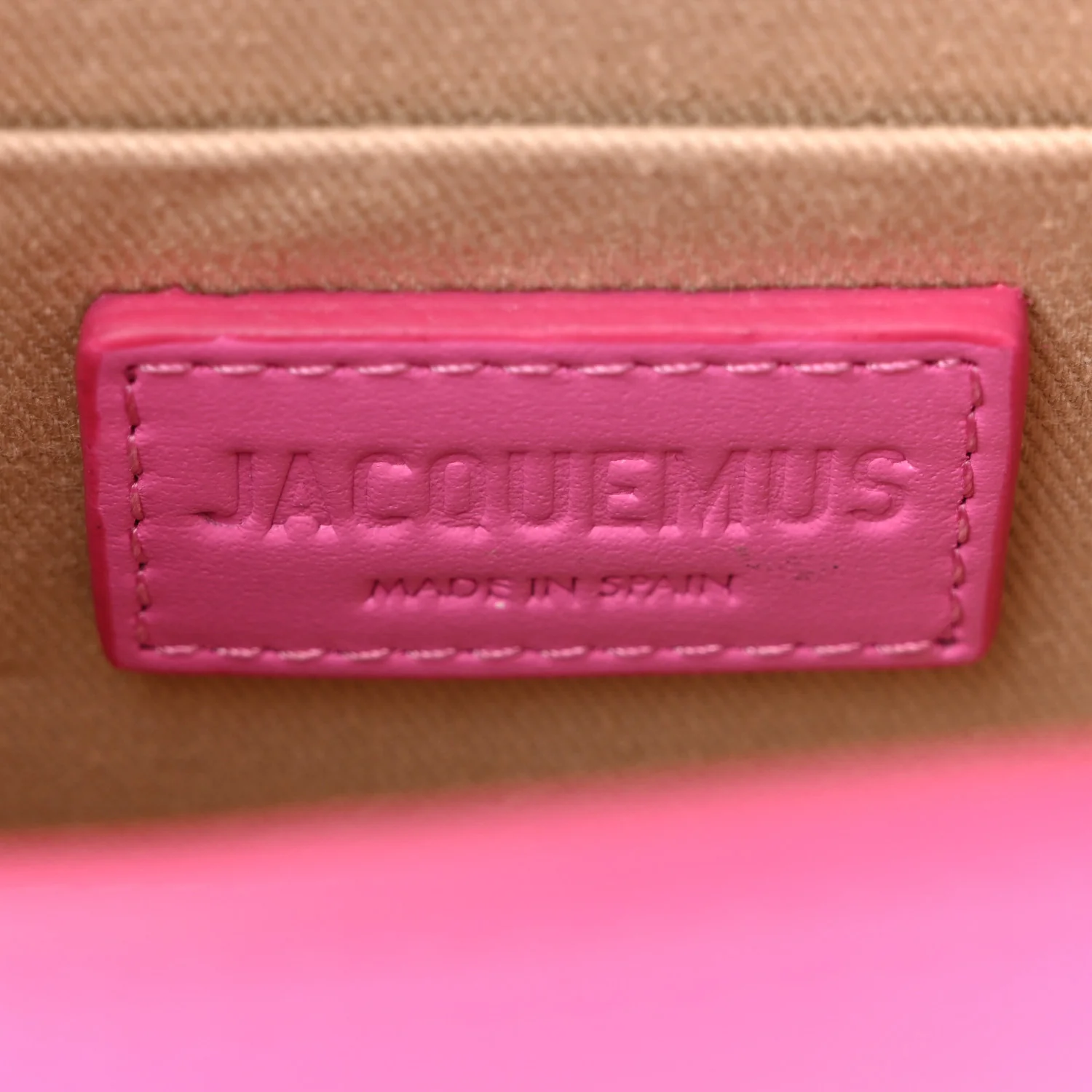 Calfskin Le Chiquito Noeud Dark Pink