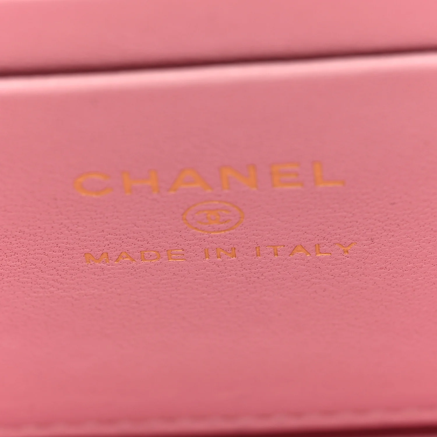 Lambskin Quilted Pearl Pyramid Clutch With Chain Pink