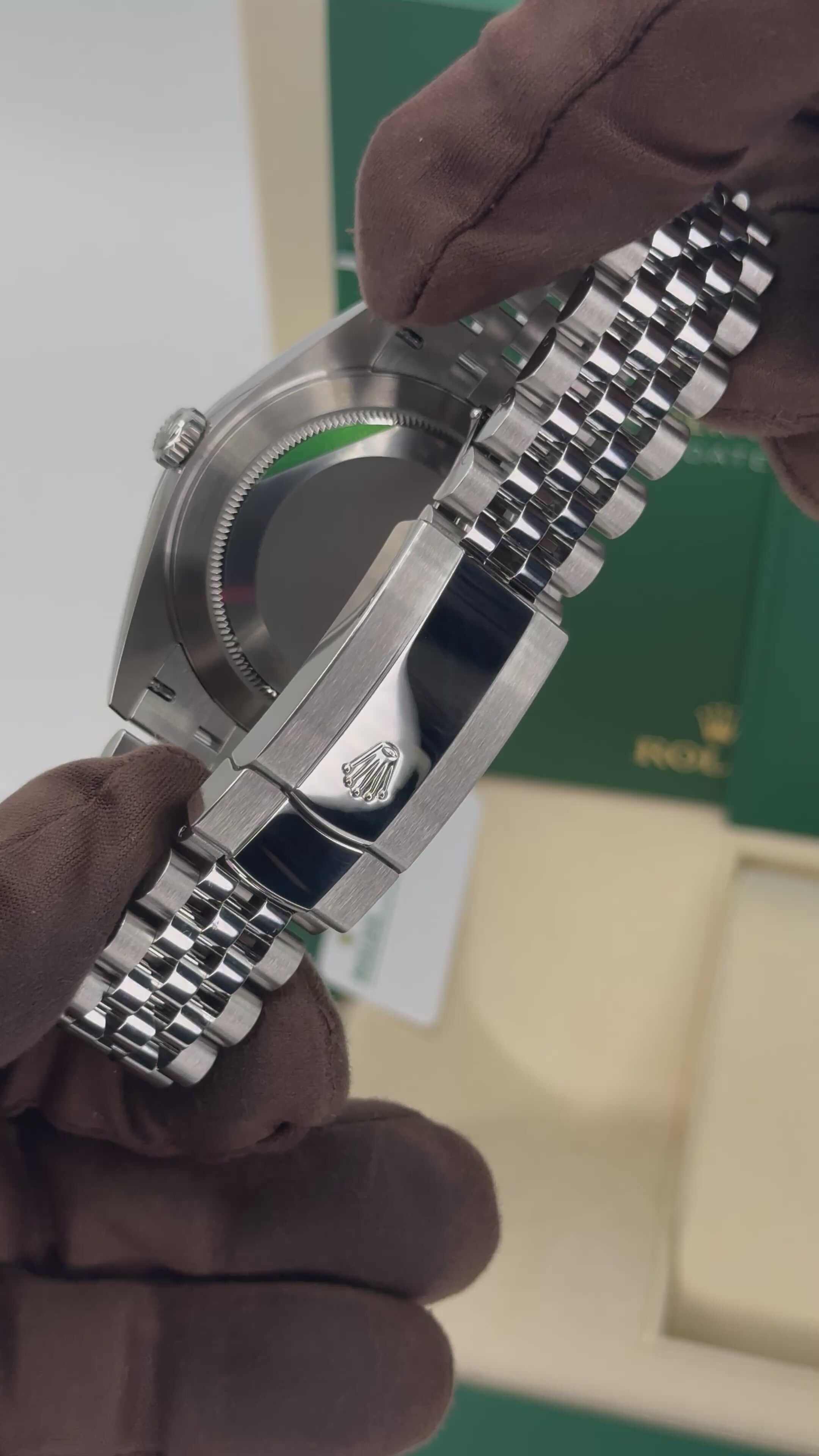 NEW 2025 ロレックス デイトジャスト 41mm 126334 ジュビリーブラックダイヤダイヤルRolex