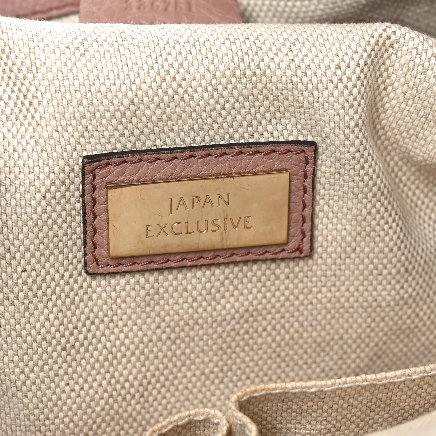 Pebbled Calfskin Small Soho Shoulder Bag Light Pink