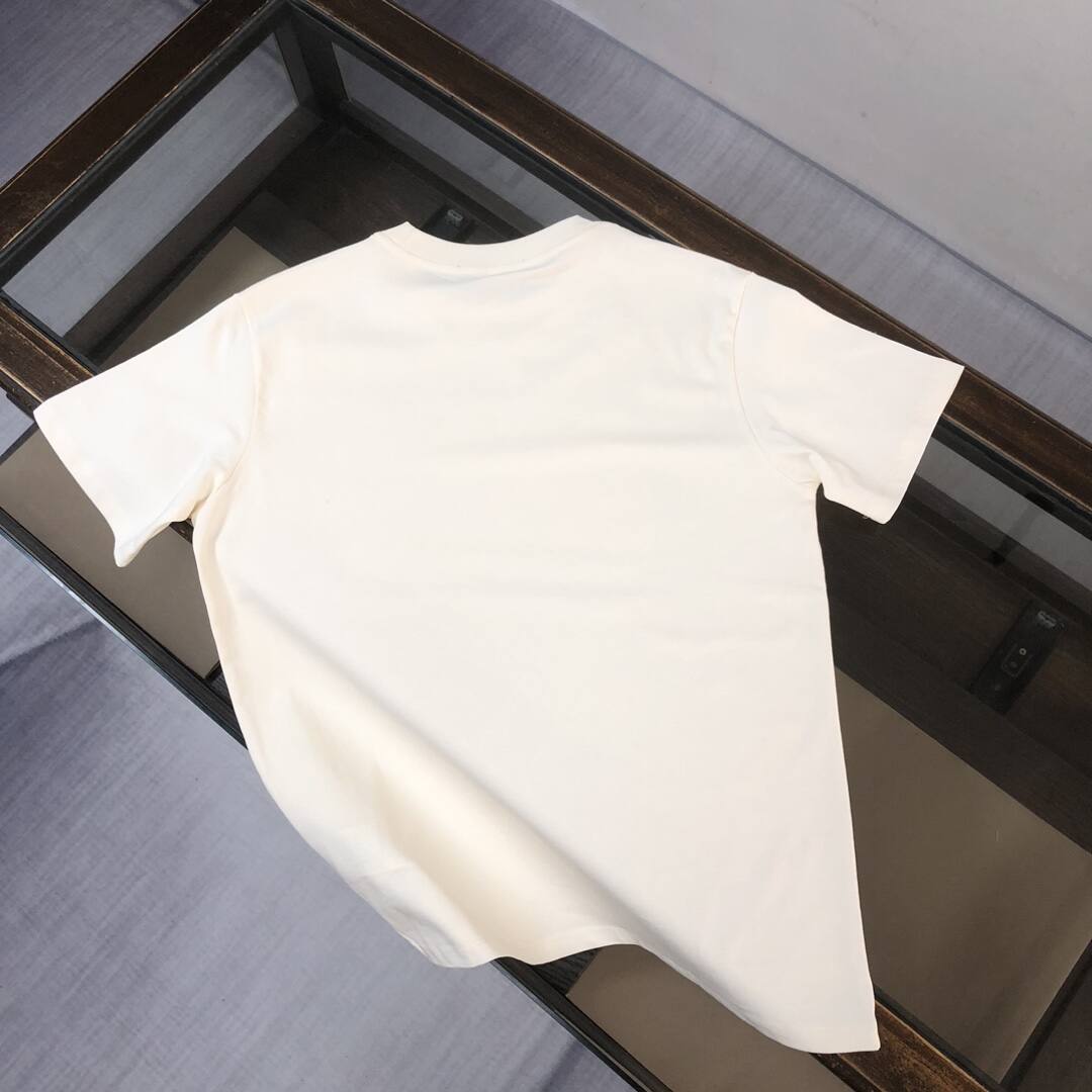【GUCCI 公式旗艦店】グッチ Tシャツ ご好評に付き再入荷！半袖Tシャツ