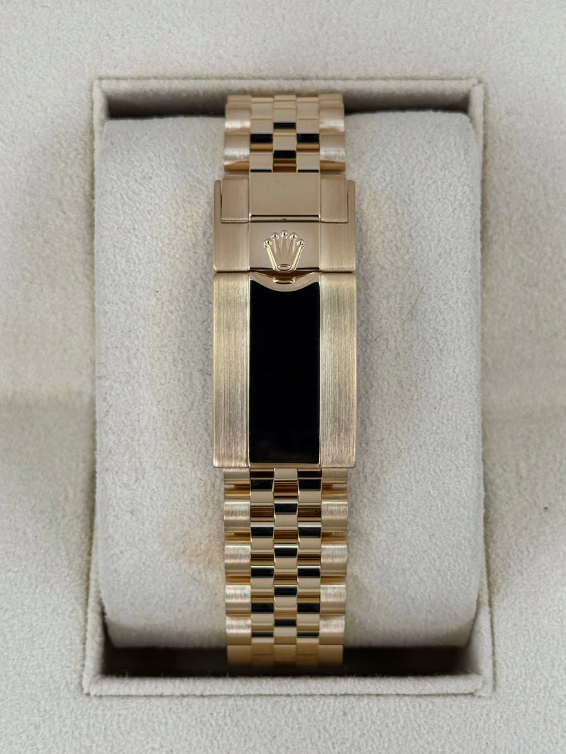 [Super Clone]RLX GMT-Master II 40mm 18k Yellow Gold Ceramic Bezel Black Dial Jubilee 126718grnr