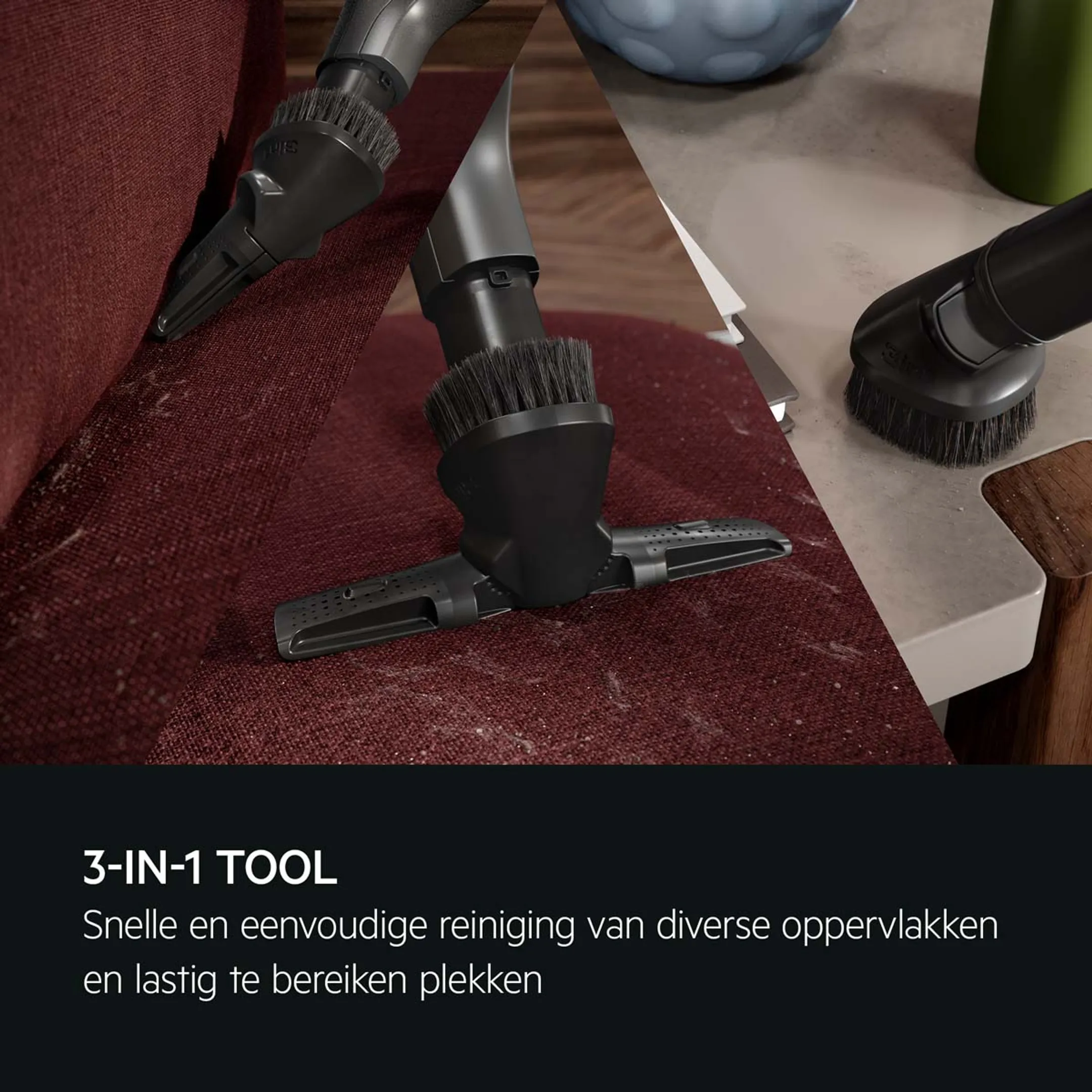 AEG Stofzuiger met zak AB81A2DG