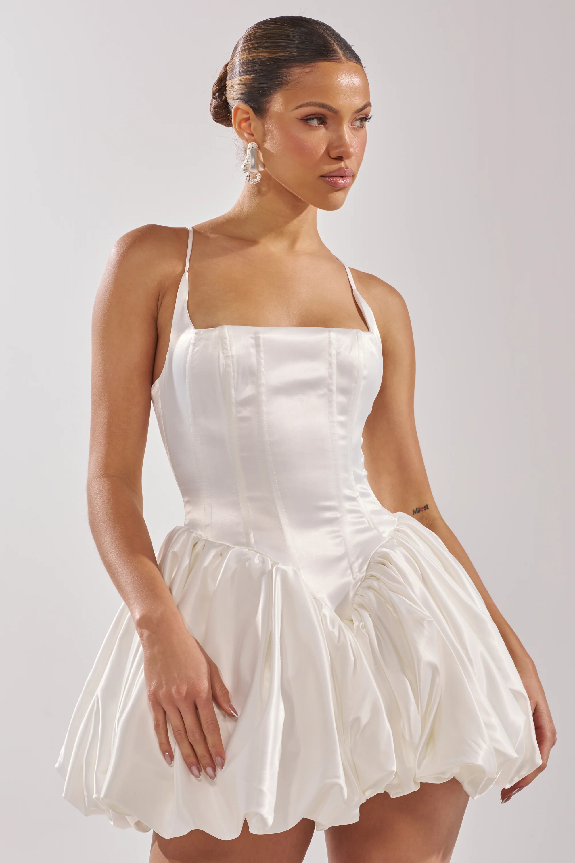 JULIET SATIN MINI DRESS IN IVORY - Akira Store
