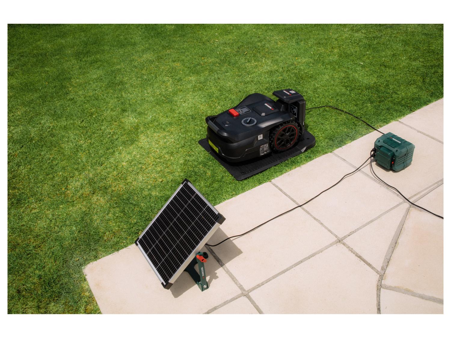 PARKSIDE Station de recharge solaire sans fil pour tondeuse robot PASLM 25 A1, 20 V